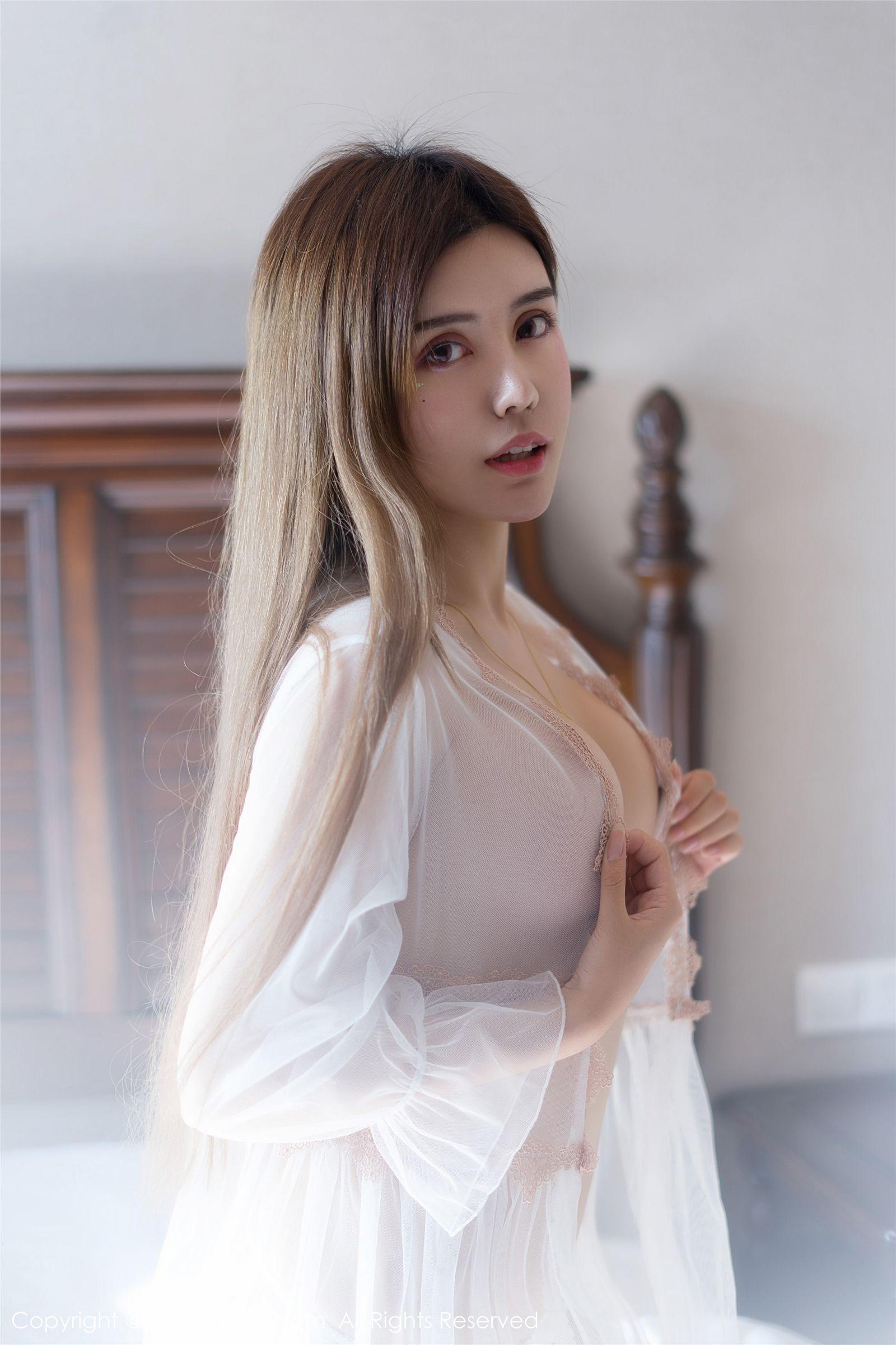 [XIUREN秀人网] 2019.08.19 NO.1627 Cris_卓娅祺_p009