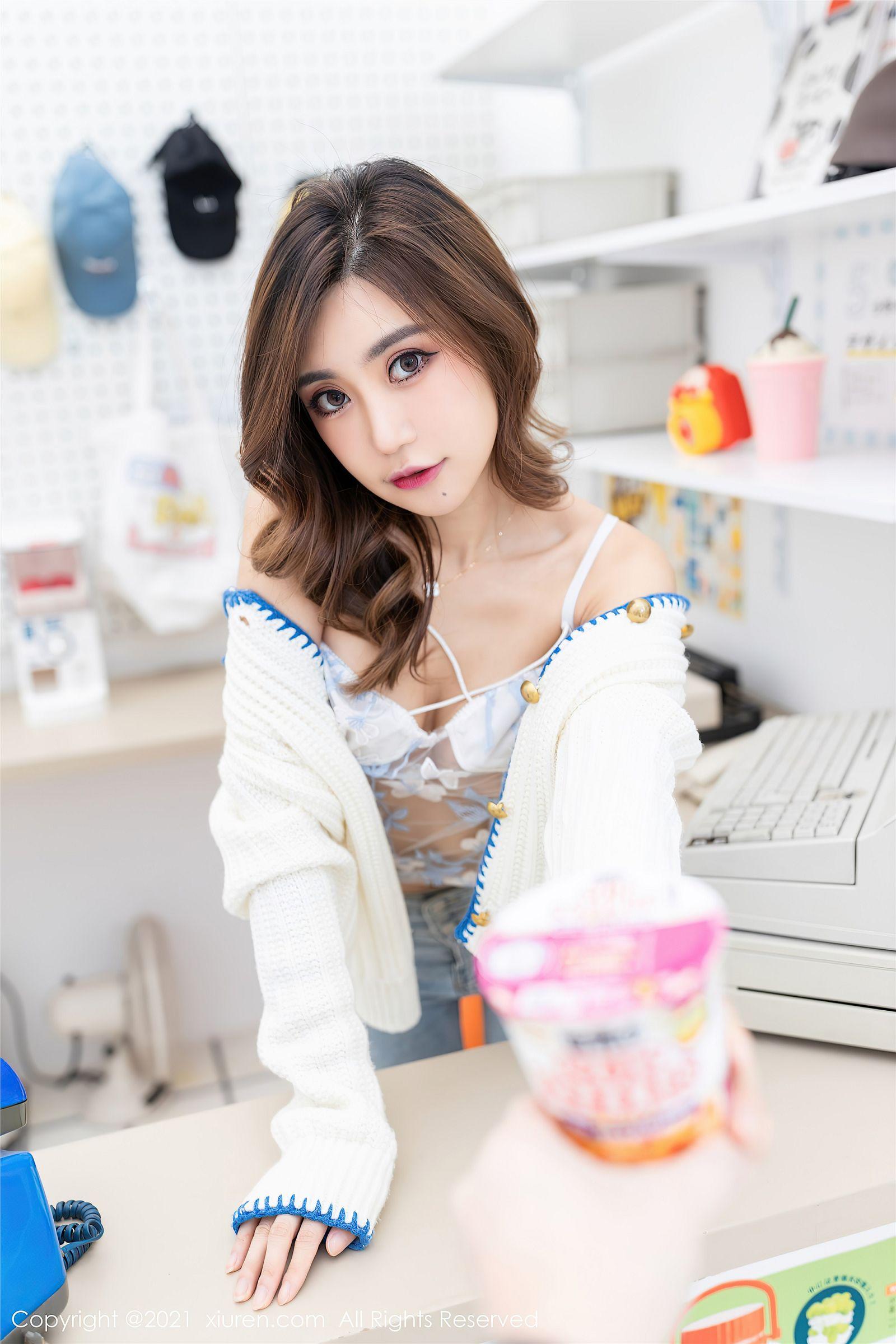 [XIUREN秀人网] 2021.11.23 NO.4257 绮里嘉ula_p045
