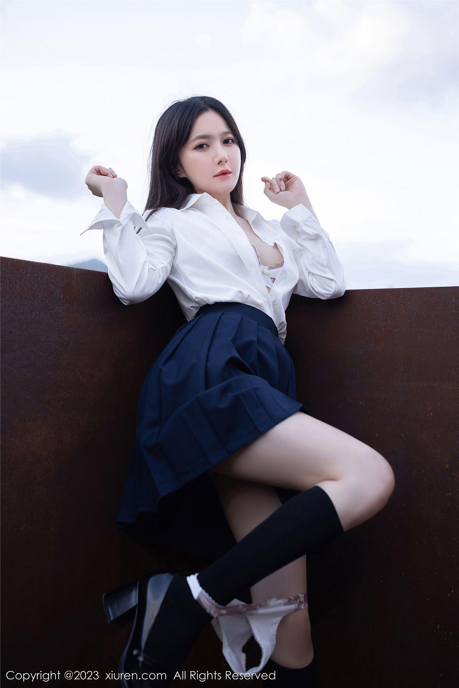 [XIUREN秀人网] 2023.03.10 NO.6400 鱼子酱Fish 三亚旅拍_p049