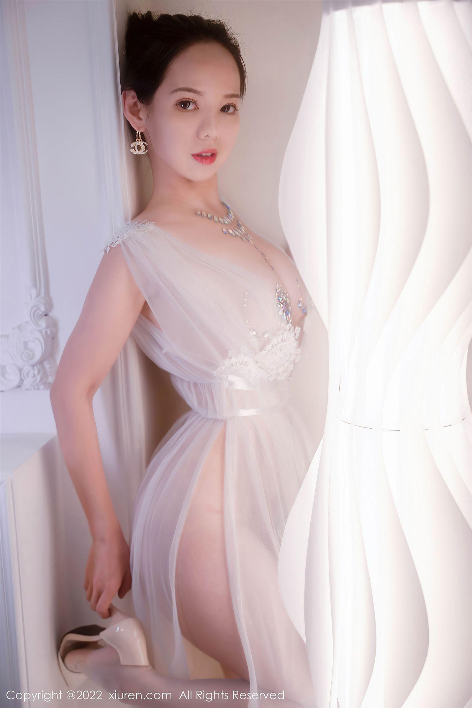 [XIUREN秀人网] 2022.08.15 NO.5434 大美妞儿_p010