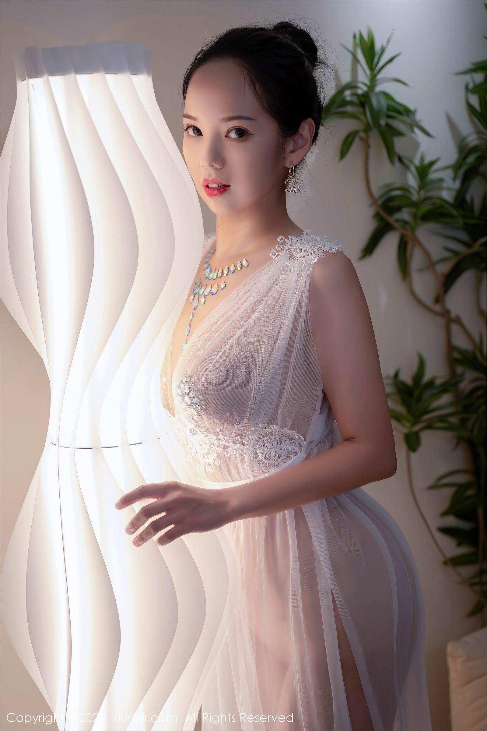 [XIUREN秀人网] 2022.08.15 NO.5434 大美妞儿_p001