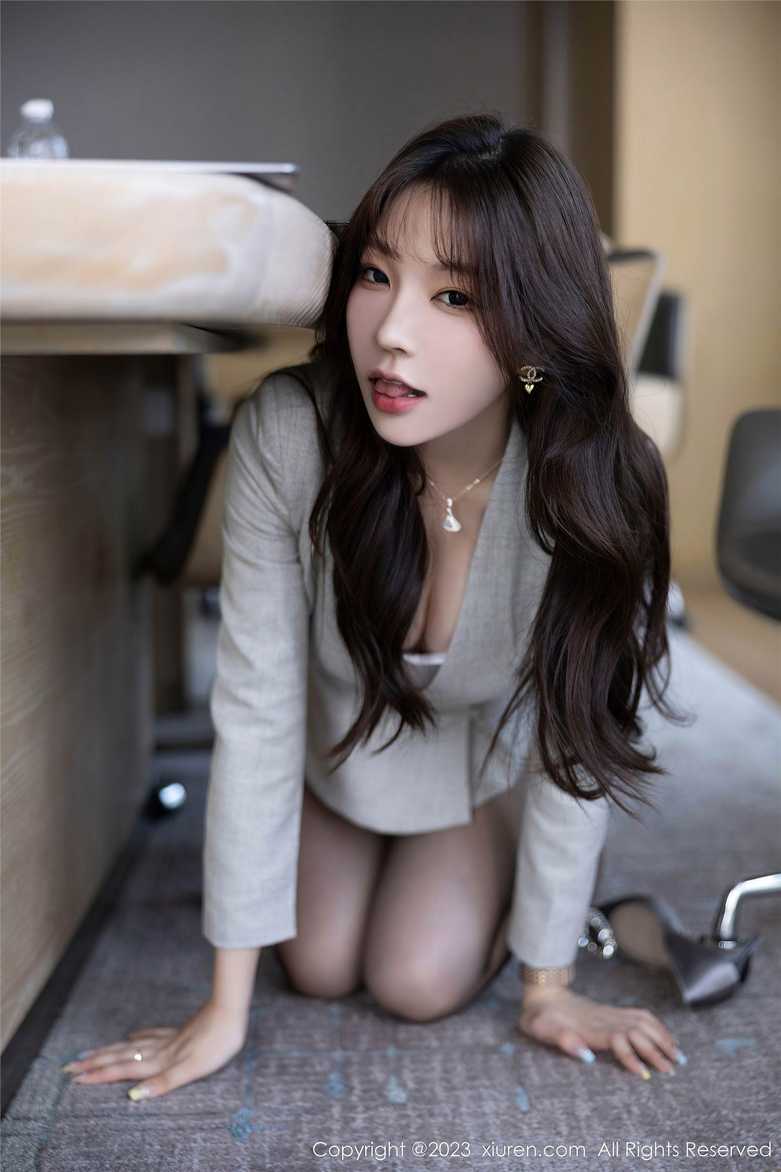 [XIUREN秀人网] 2023.10.27 NO.7577 徐莉芝Booty_p041