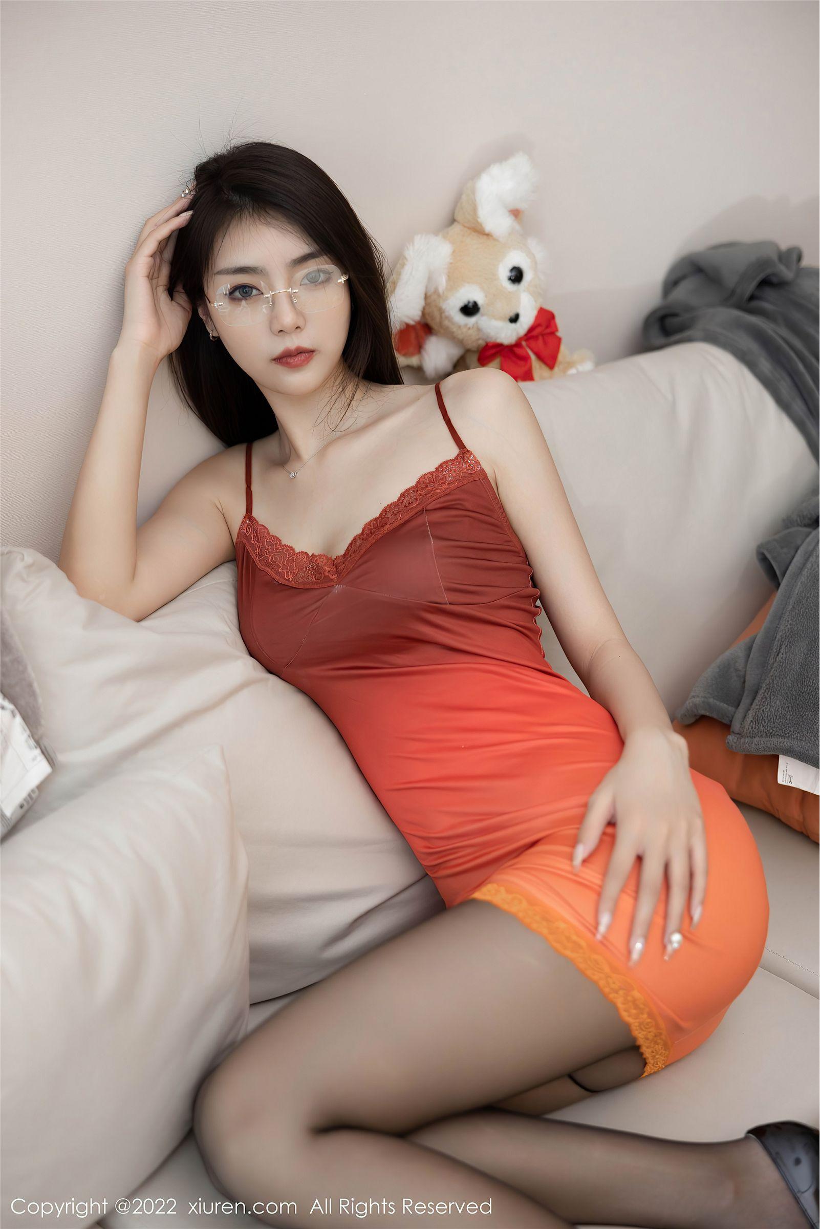 [XIUREN秀人网] 2022.08.03 NO.5378 可樂Vicky_p017