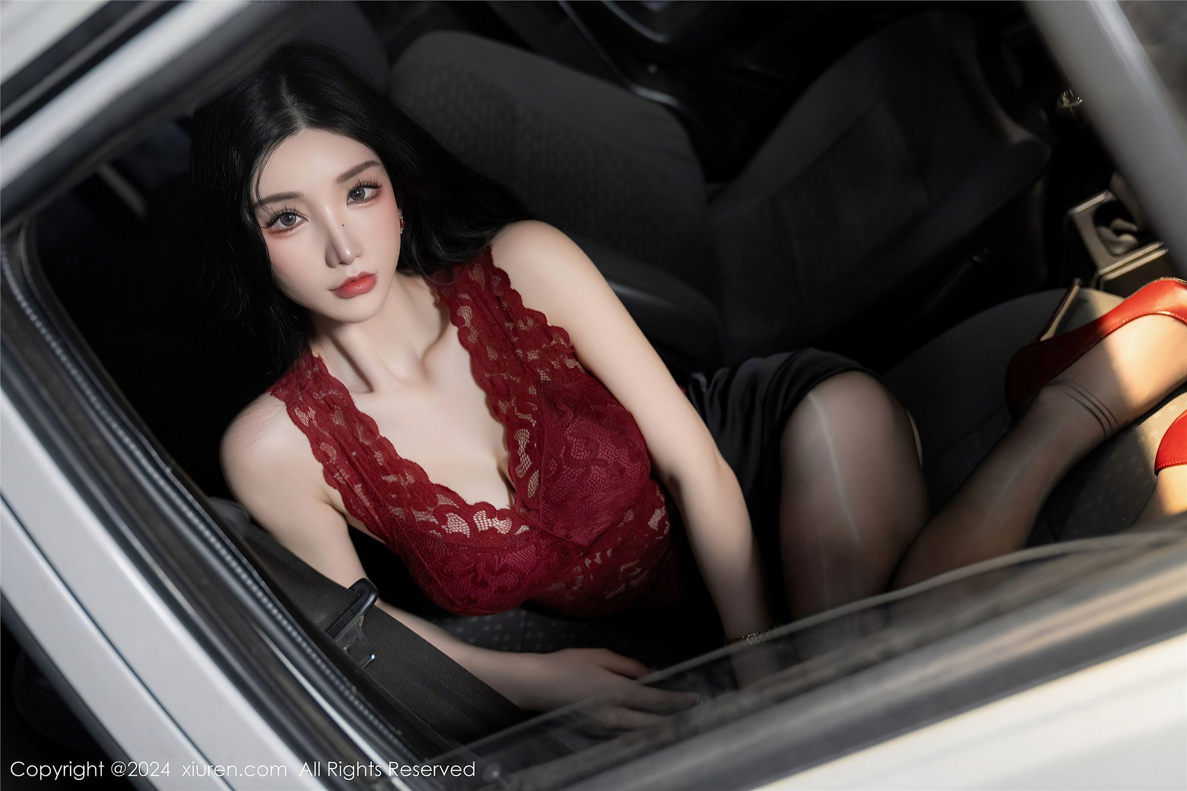[XIUREN秀人网] 2024.01.19 NO.7993 周于希Sally_p021