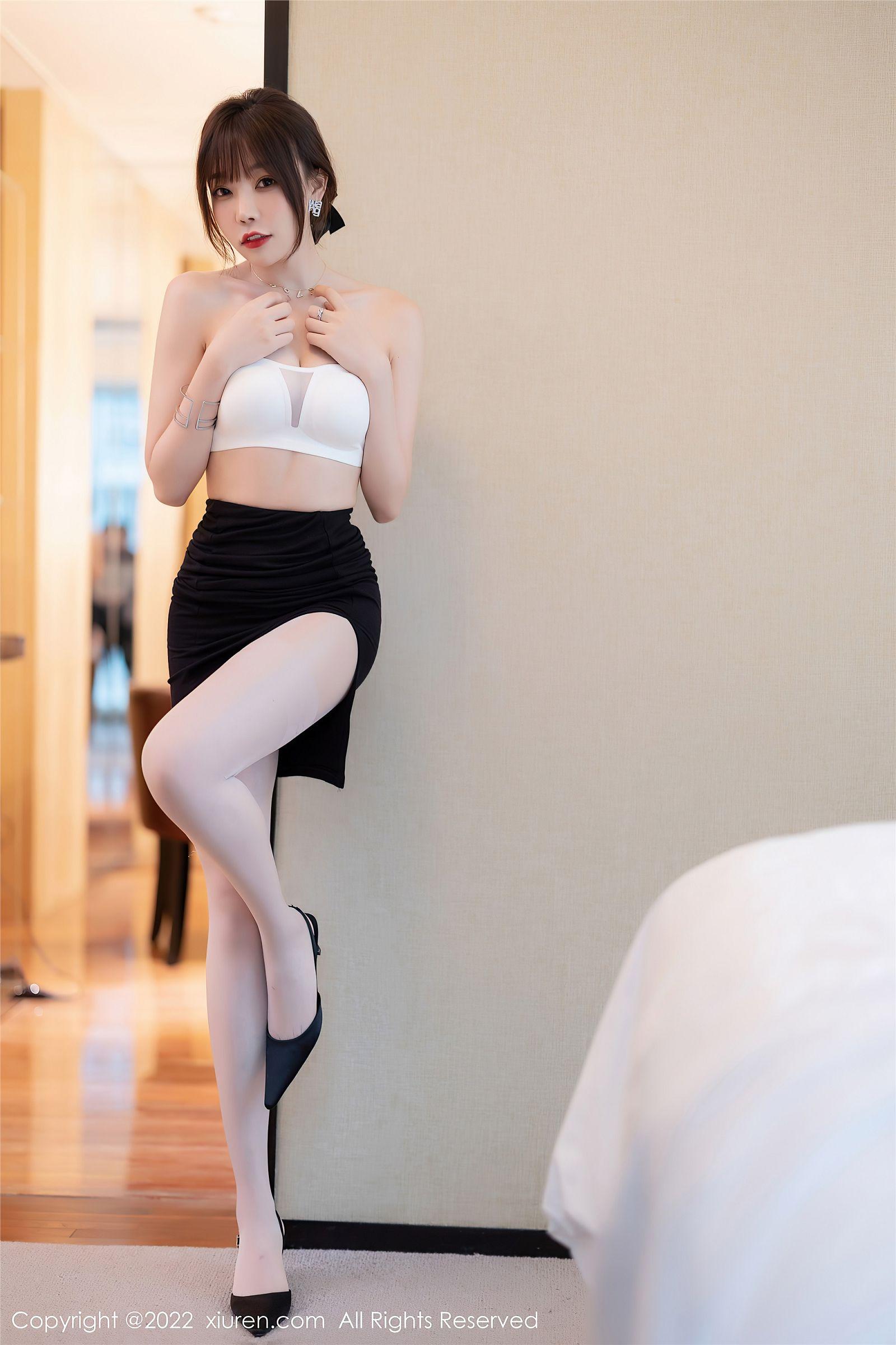 [XIUREN秀人网] 2022.08.26 NO.5500 徐莉芝Booty_p014