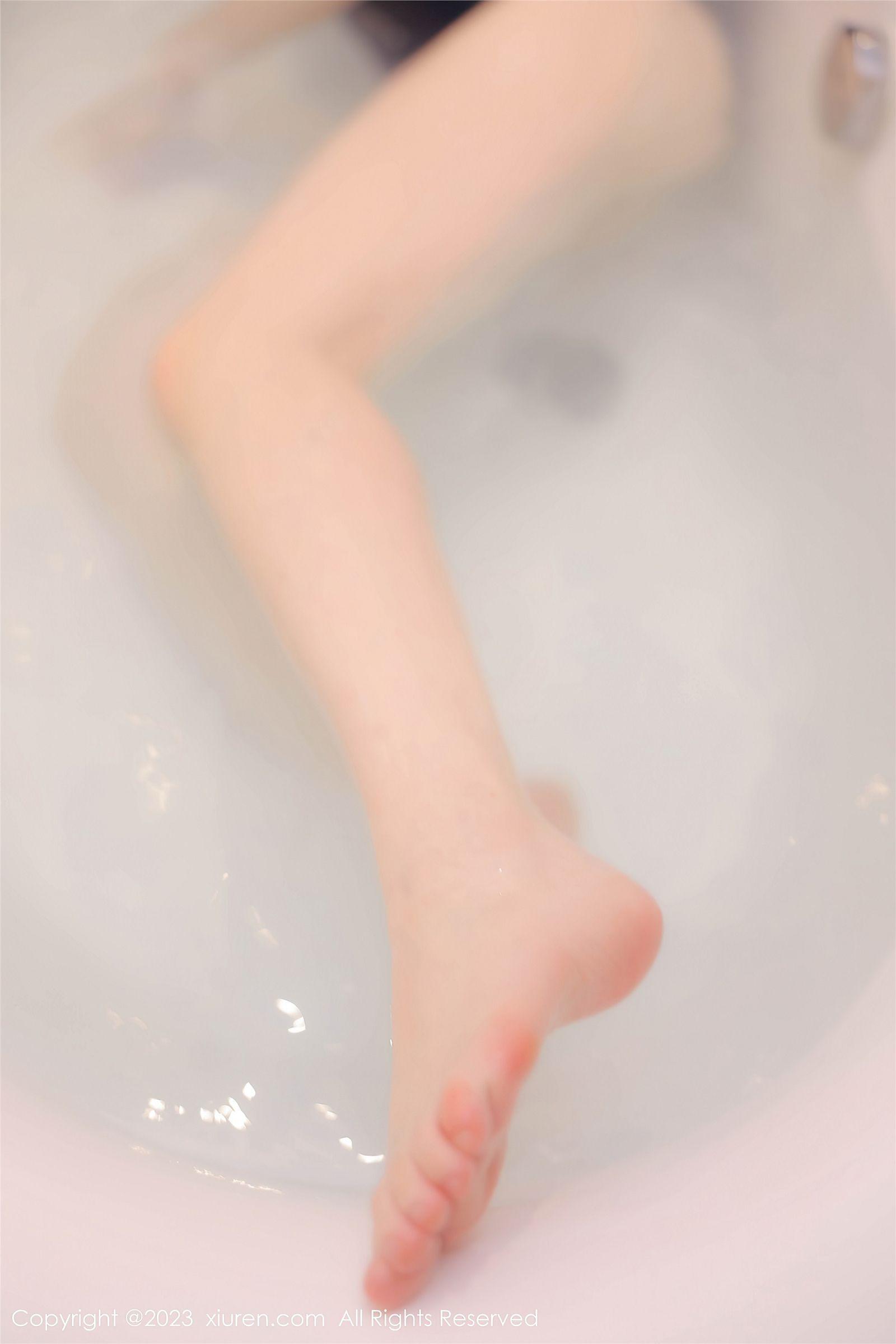 [XIUREN秀人网] 2023.10.12 NO.7499 林悠悠_p039