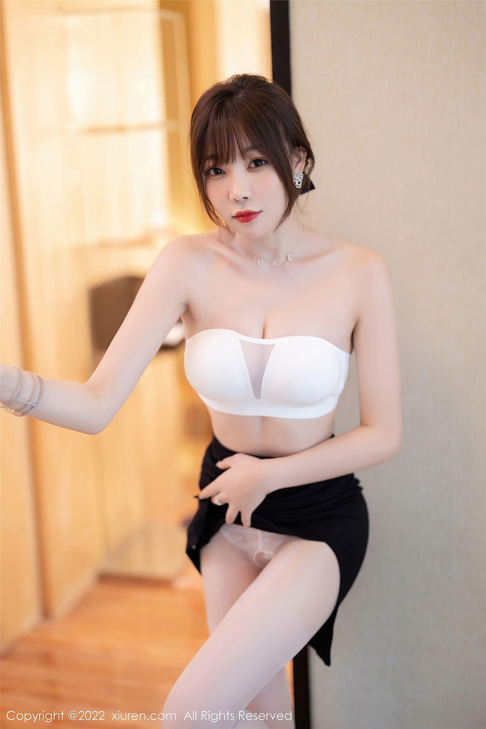[XIUREN秀人网] 2022.08.26 NO.5500 徐莉芝Booty_p015