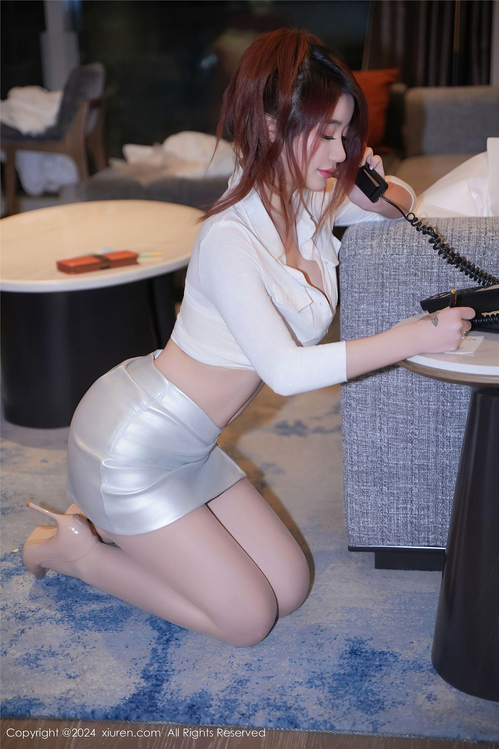 [XIUREN秀人网] 2024.05.15 NO.8542 美七 Mia_p011