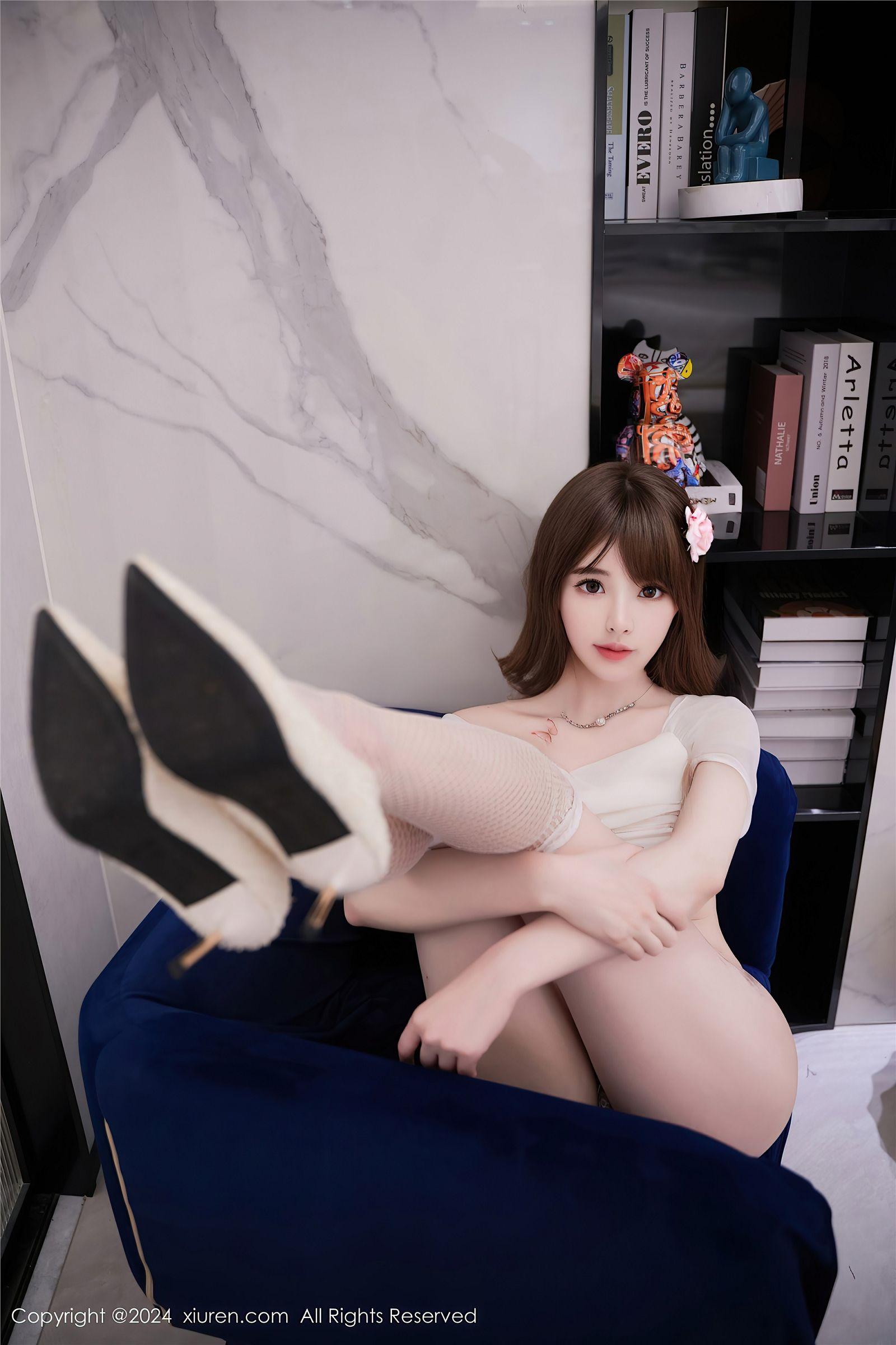 [XIUREN秀人网] 2024.04.17 NO.8407 梦灵儿Mini_p008