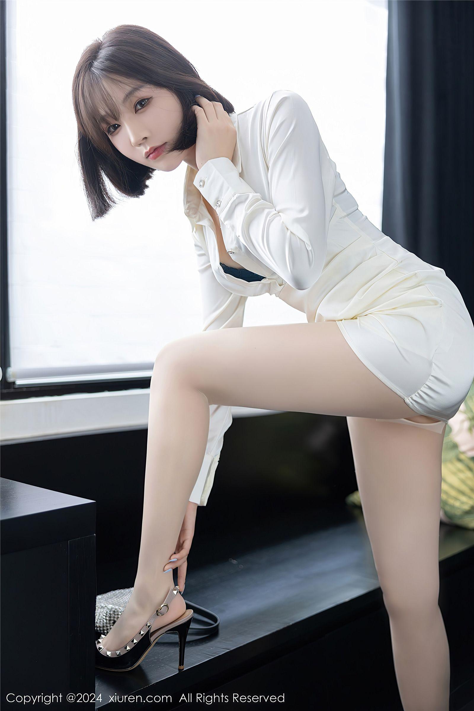 [XIUREN秀人网] 2024.08.02 NO.8963 徐莉芝Booty_p004