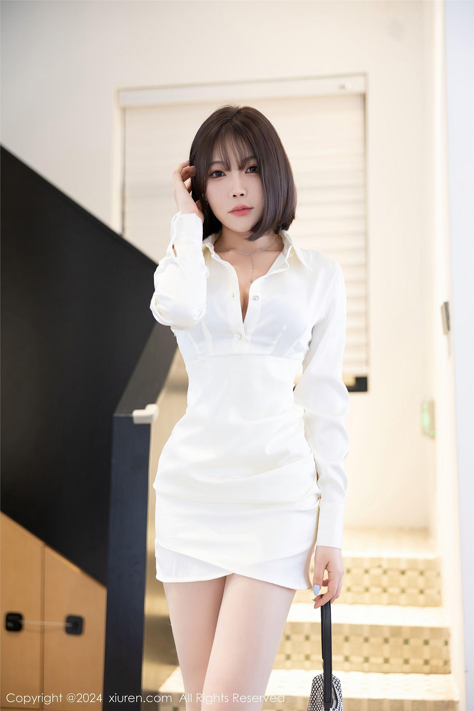 [XIUREN秀人网] 2024.08.02 NO.8963 徐莉芝Booty_p023