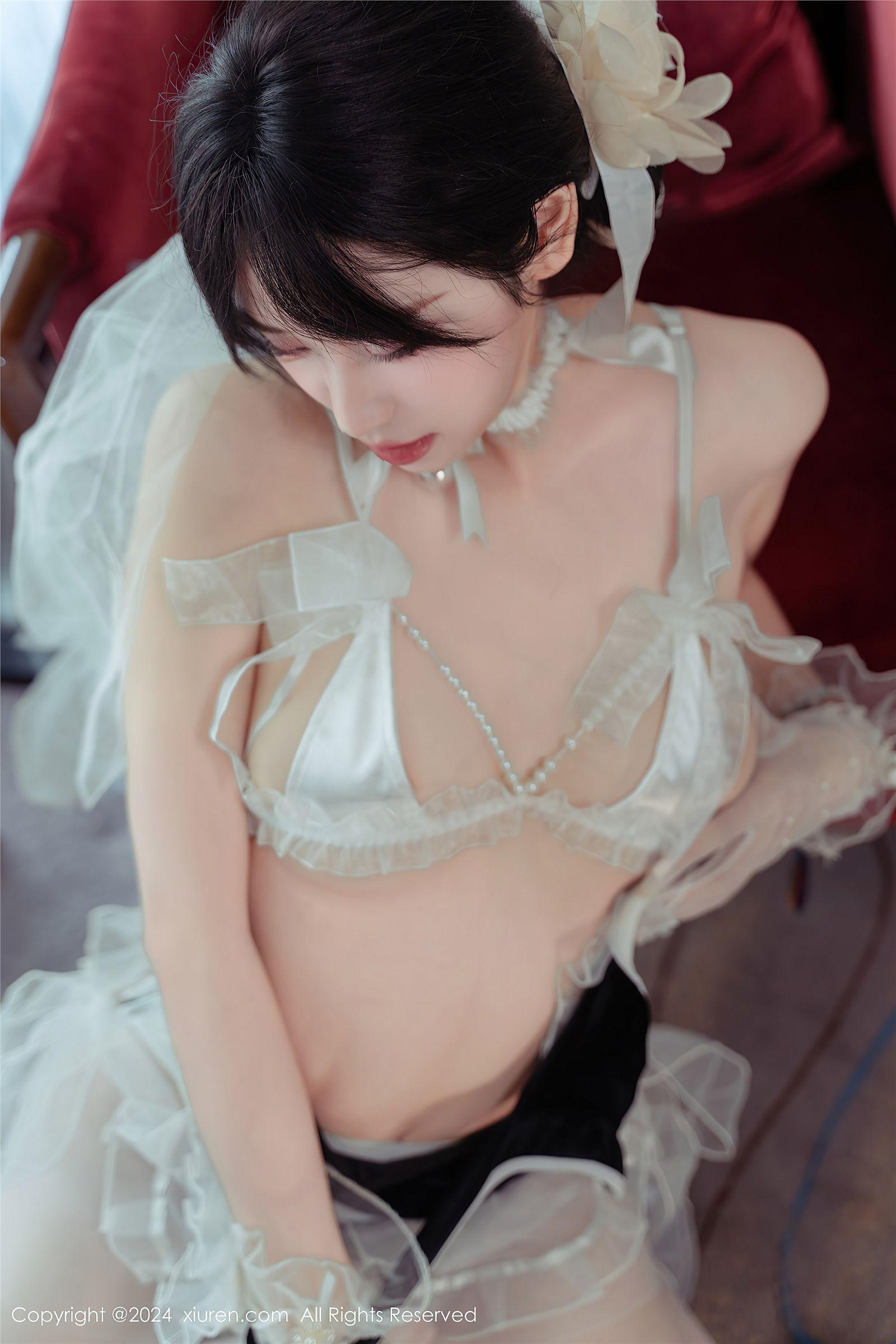 [XIUREN秀人网] 2024.09.24 NO.9197 汐汐爱吃草莓_p018