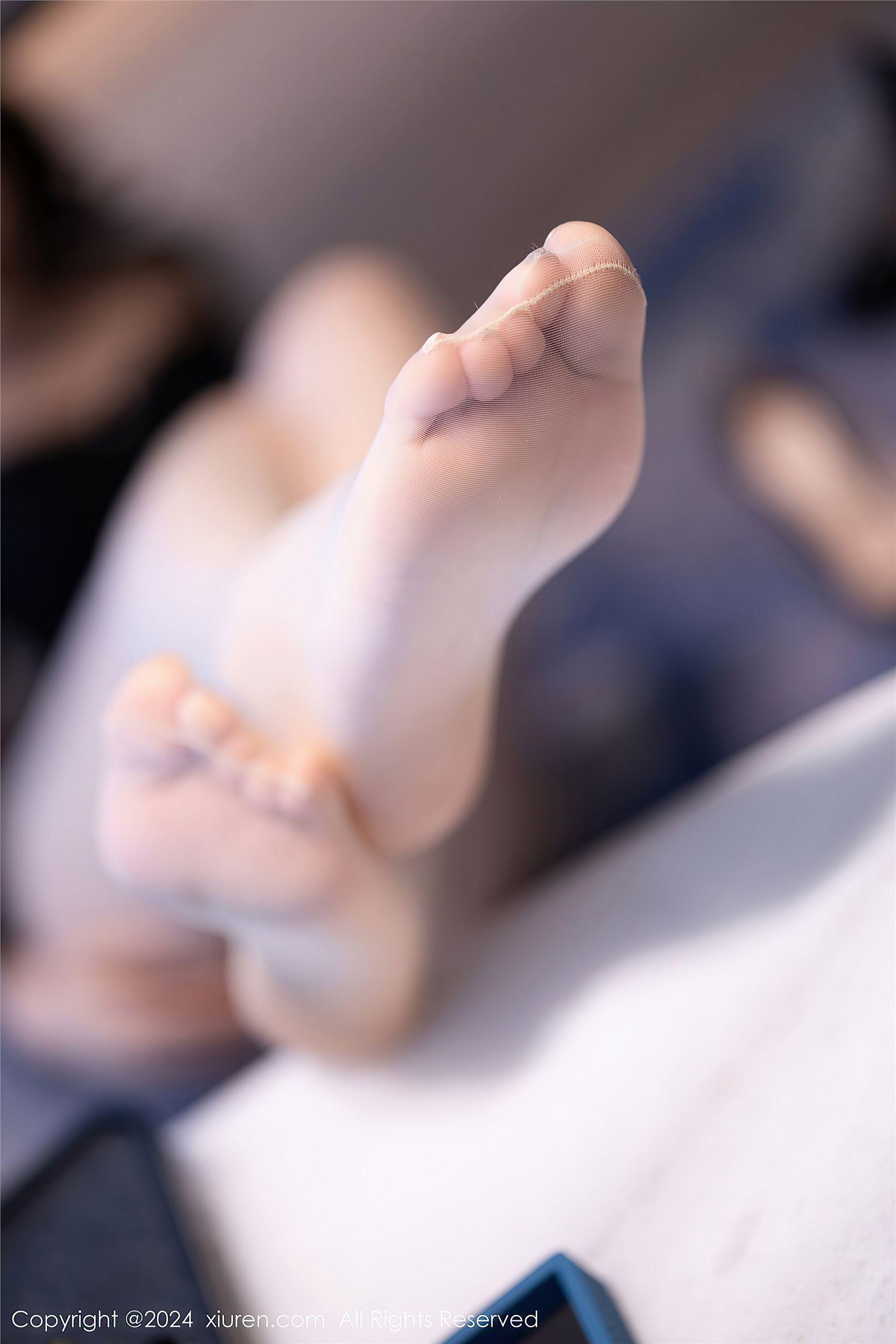 [XIUREN秀人网] 2024.08.21 NO.9048 徐莉芝Booty_p036
