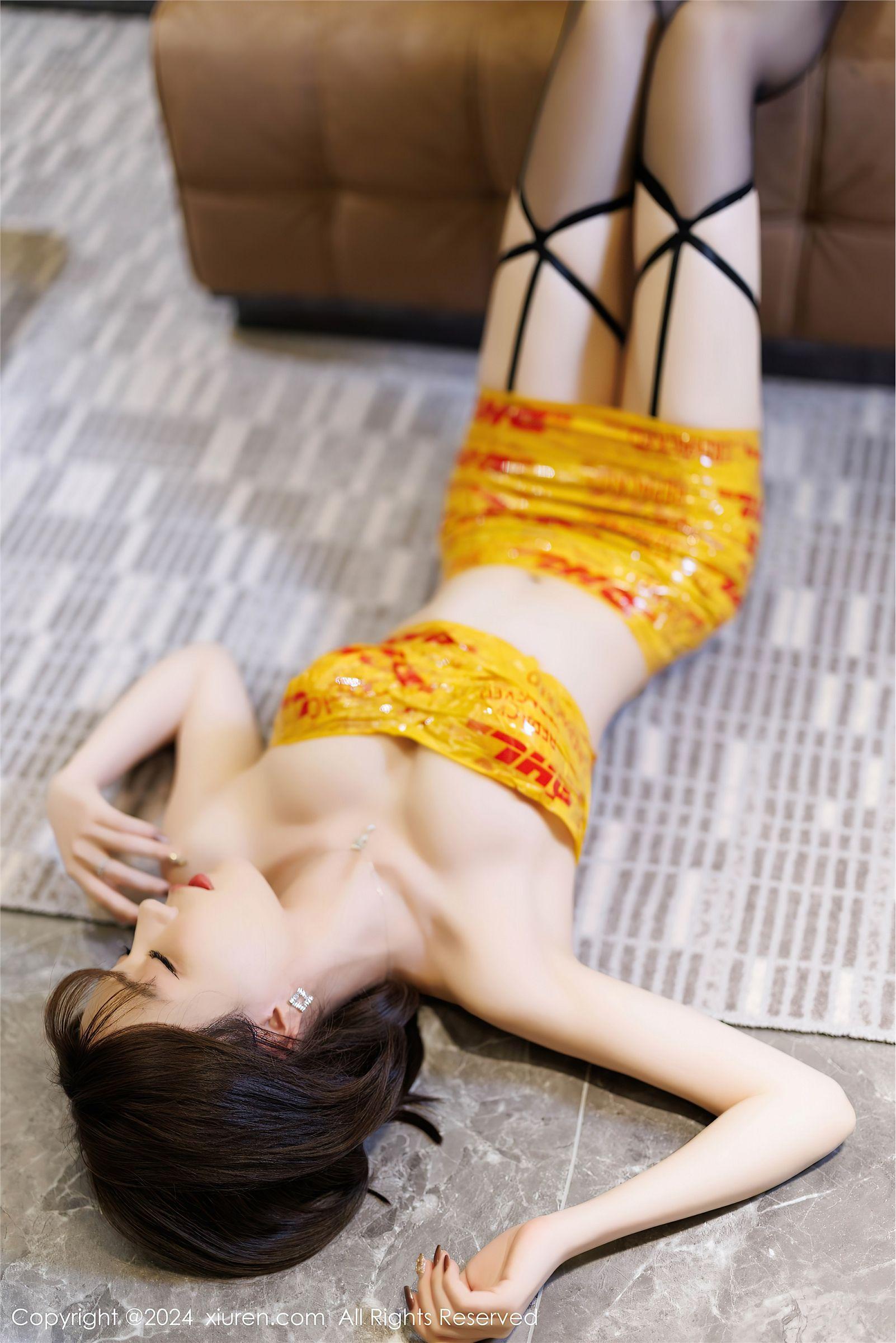 [XIUREN秀人网] 2024.12.26 NO.9664 徐莉芝Booty_p025