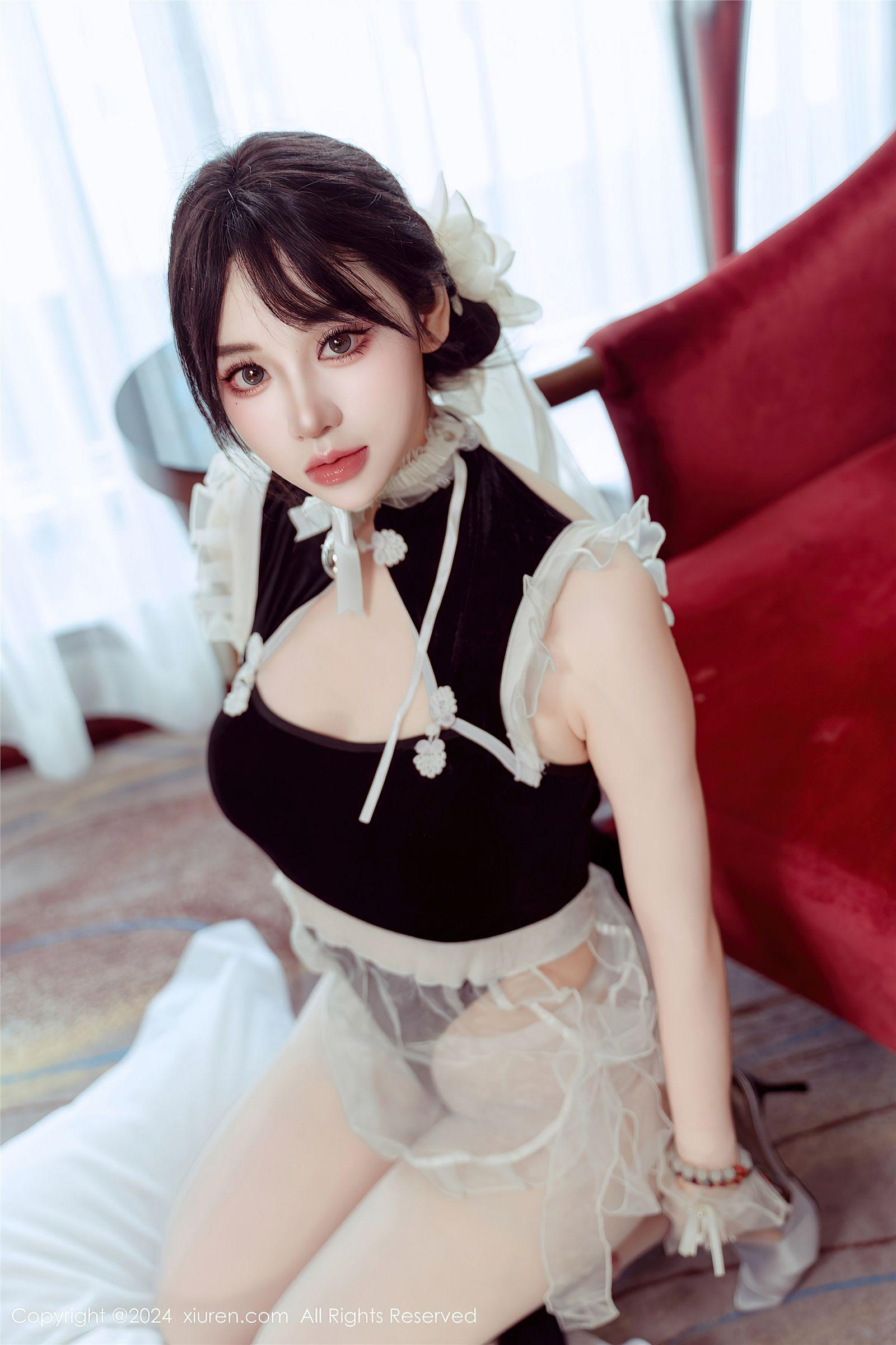 [XIUREN秀人网] 2024.09.24 NO.9197 汐汐爱吃草莓_p002