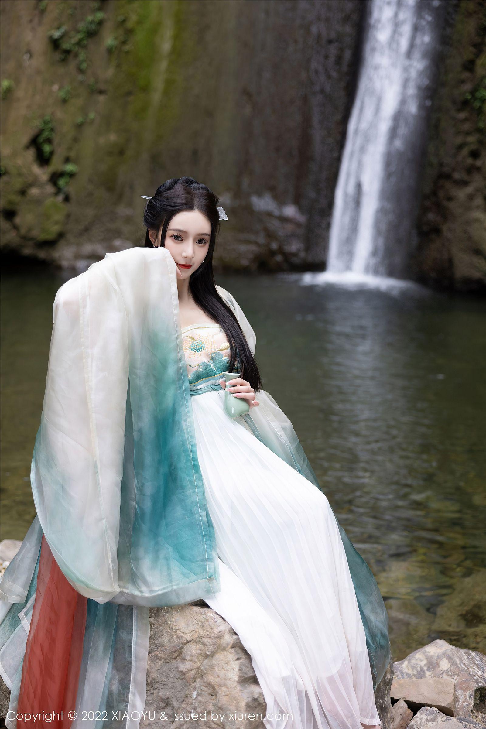 [XIAOYU画语界] 2022.10.25 NO.889 王馨瑶yanni_p002