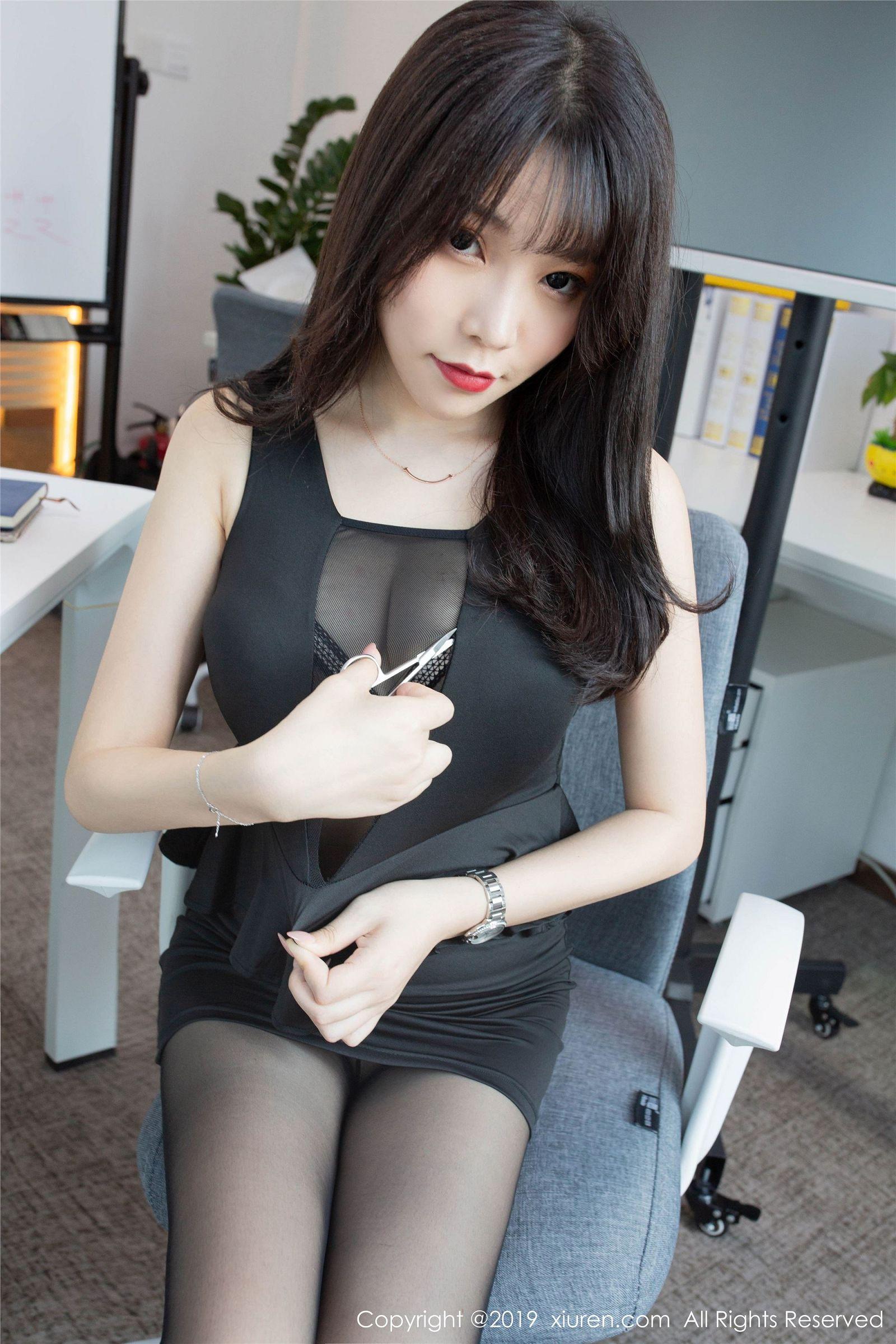 [XIUREN秀人网] 2019.10.29 NO.1757 芝芝Booty_p054