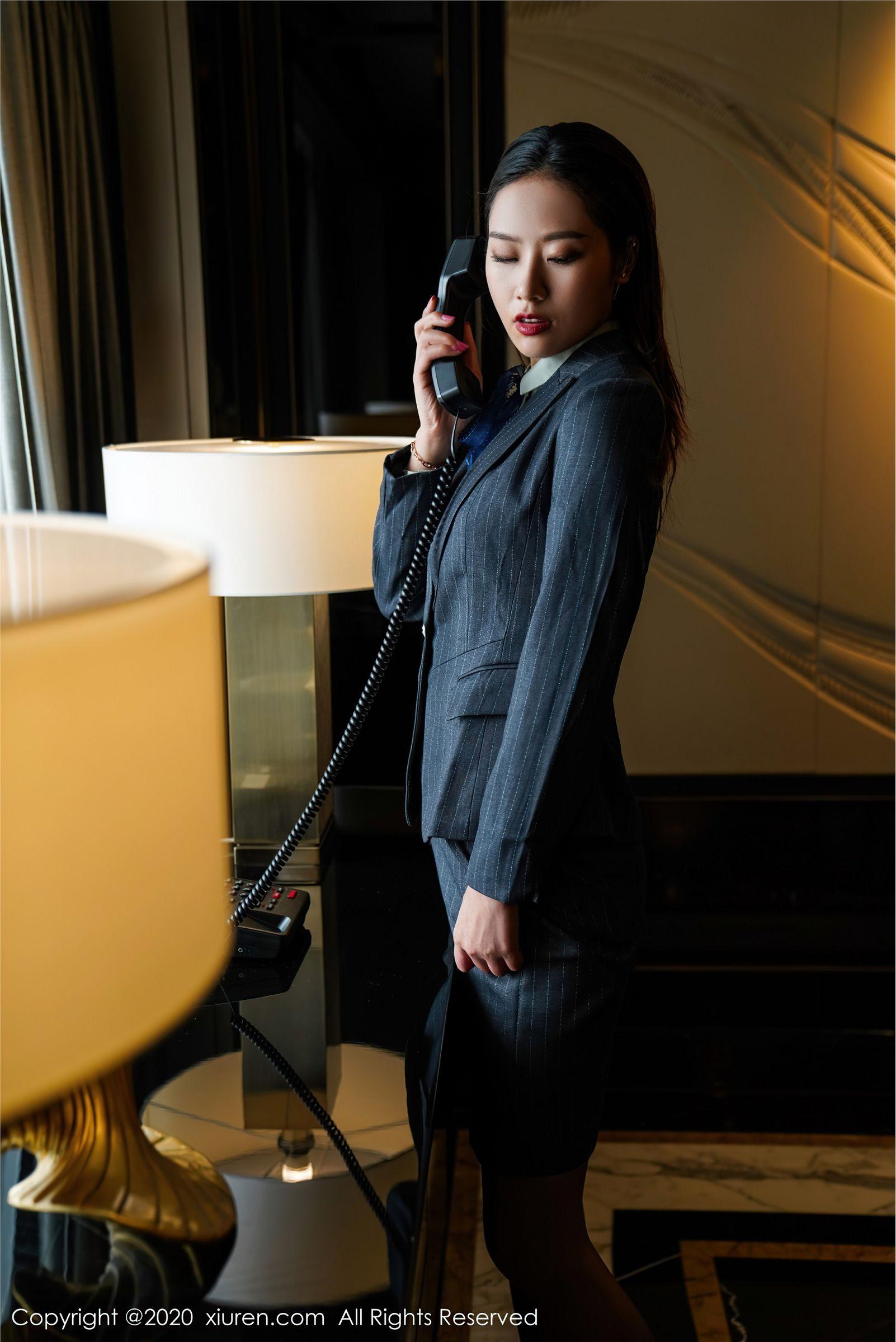 [XIUREN秀人网] 2020.09.21 NO.2579 方子萱_p004