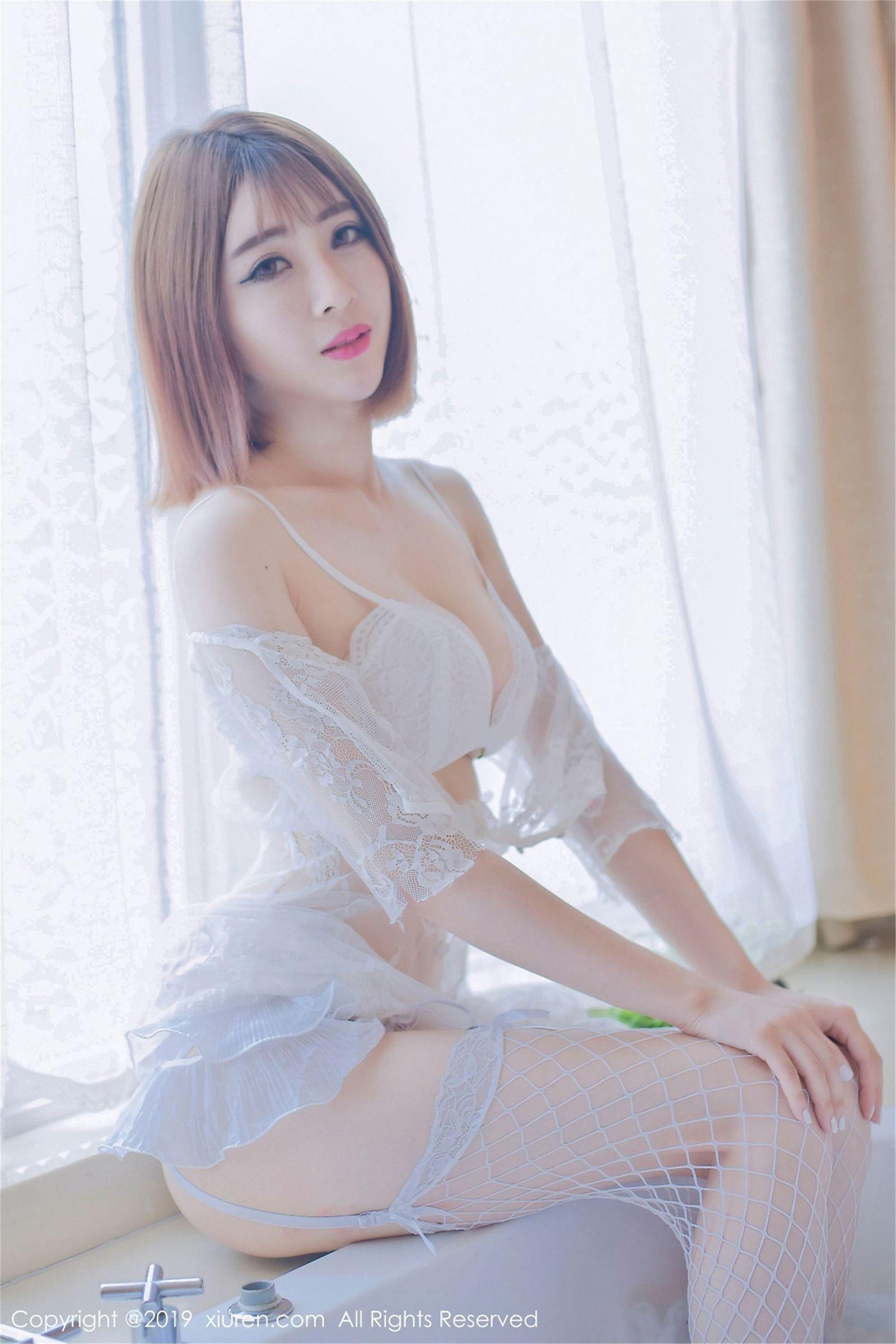 [XIUREN秀人网] 2019.04.19 NO.1406 凌萍儿_p008