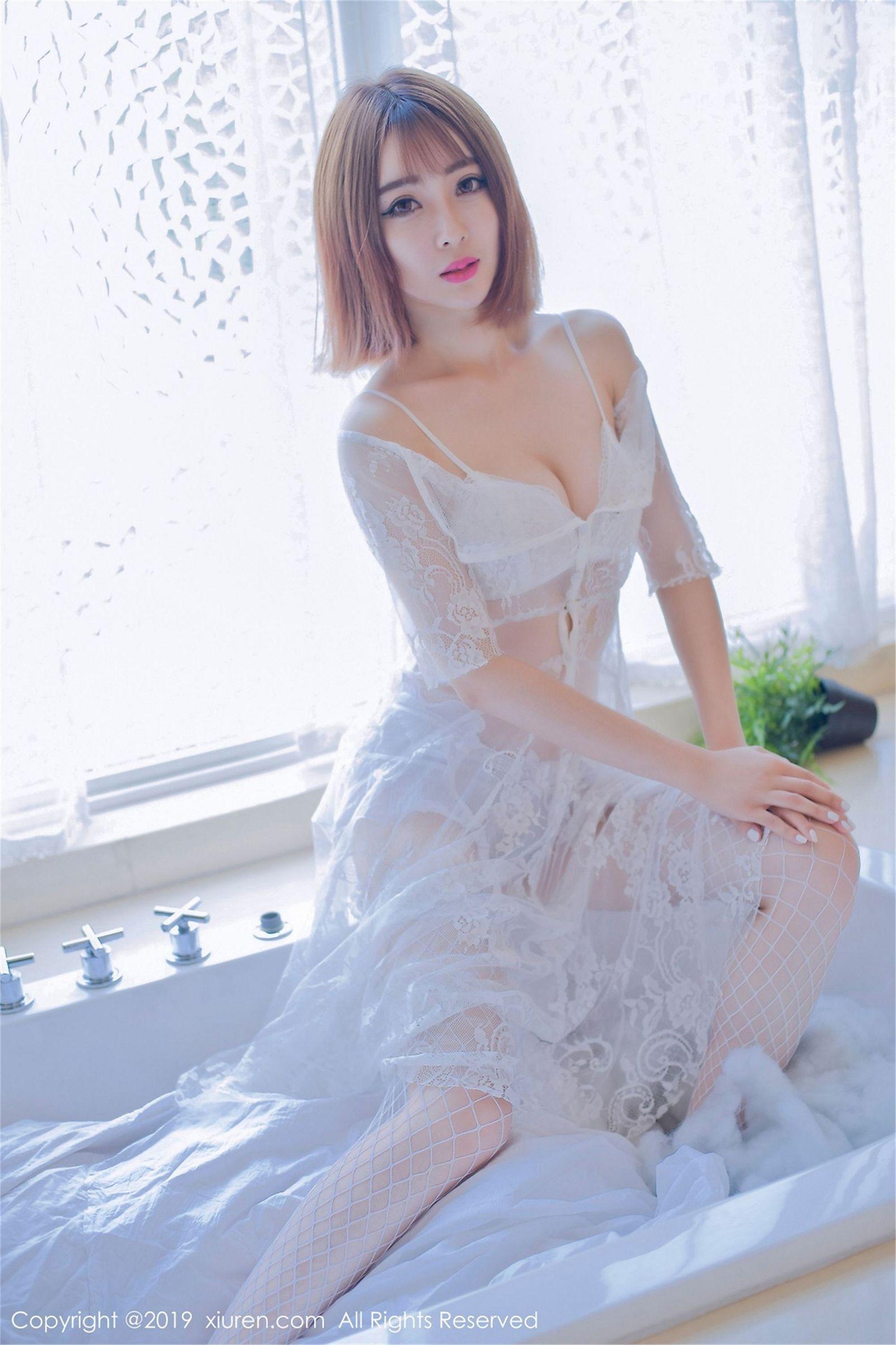 [XIUREN秀人网] 2019.04.19 NO.1406 凌萍儿_p046
