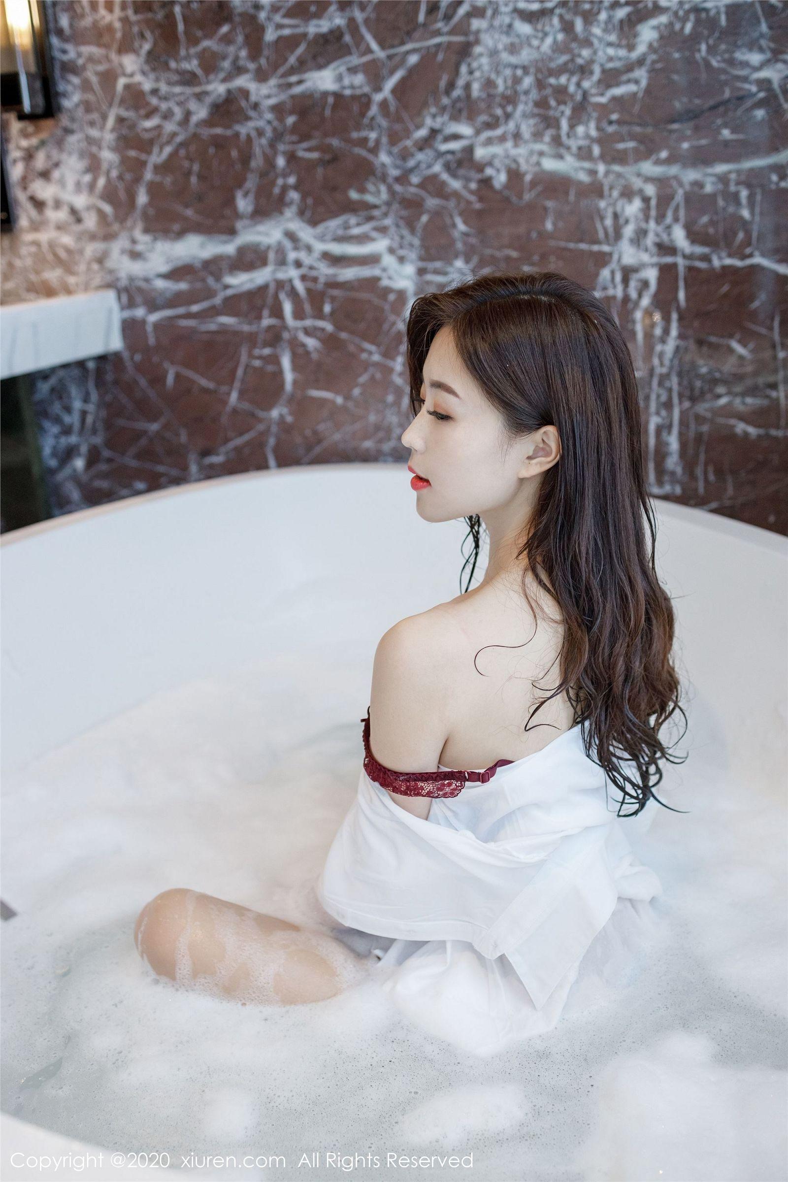 [XIUREN秀人网] 2020.05.15 NO.2249 杨紫嫣Cynthia_p044