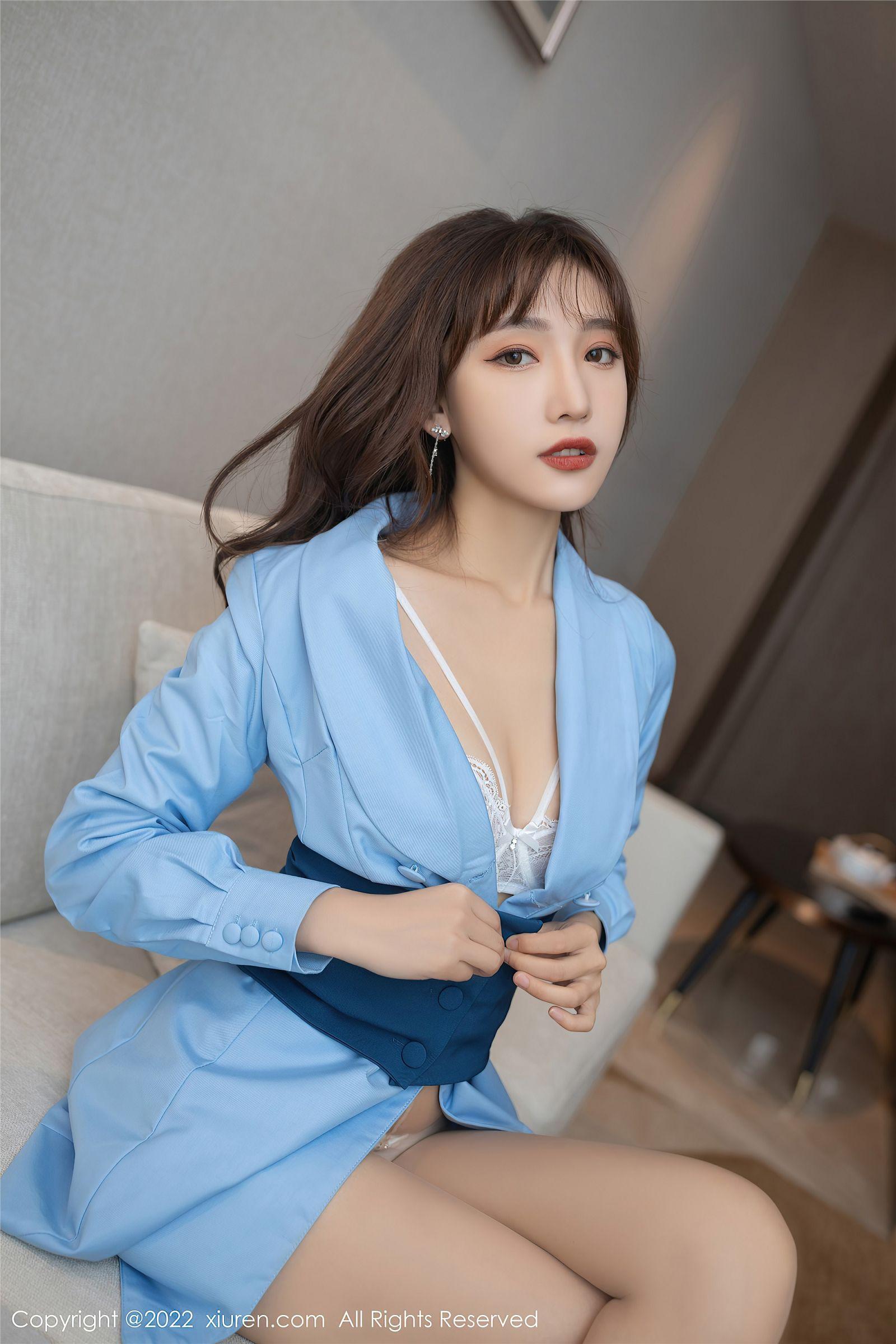 [XIUREN秀人网] 2022.01.13 NO.4461 陆萱萱_p056