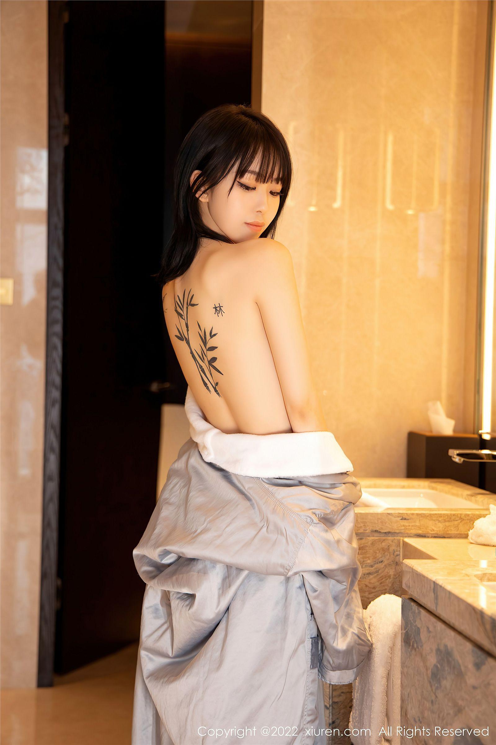 [XIUREN秀人网] 2022.03.03 NO.4664 奶瓶_p016