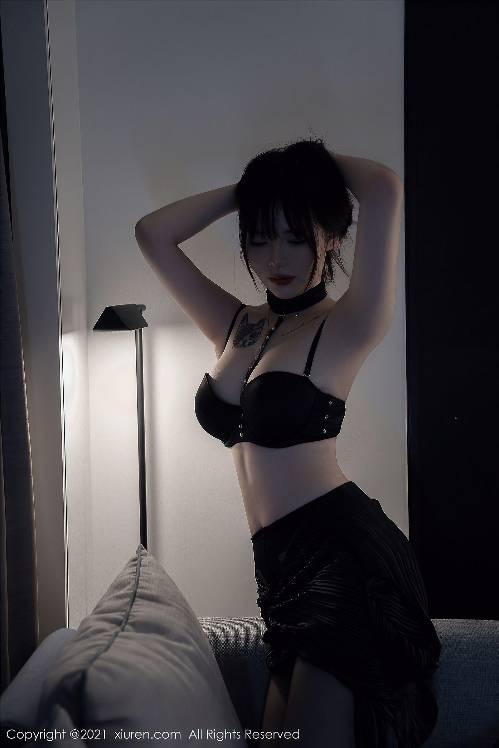 [XIUREN秀人网] 2021.10.19 NO.4080 Arude薇薇_p066