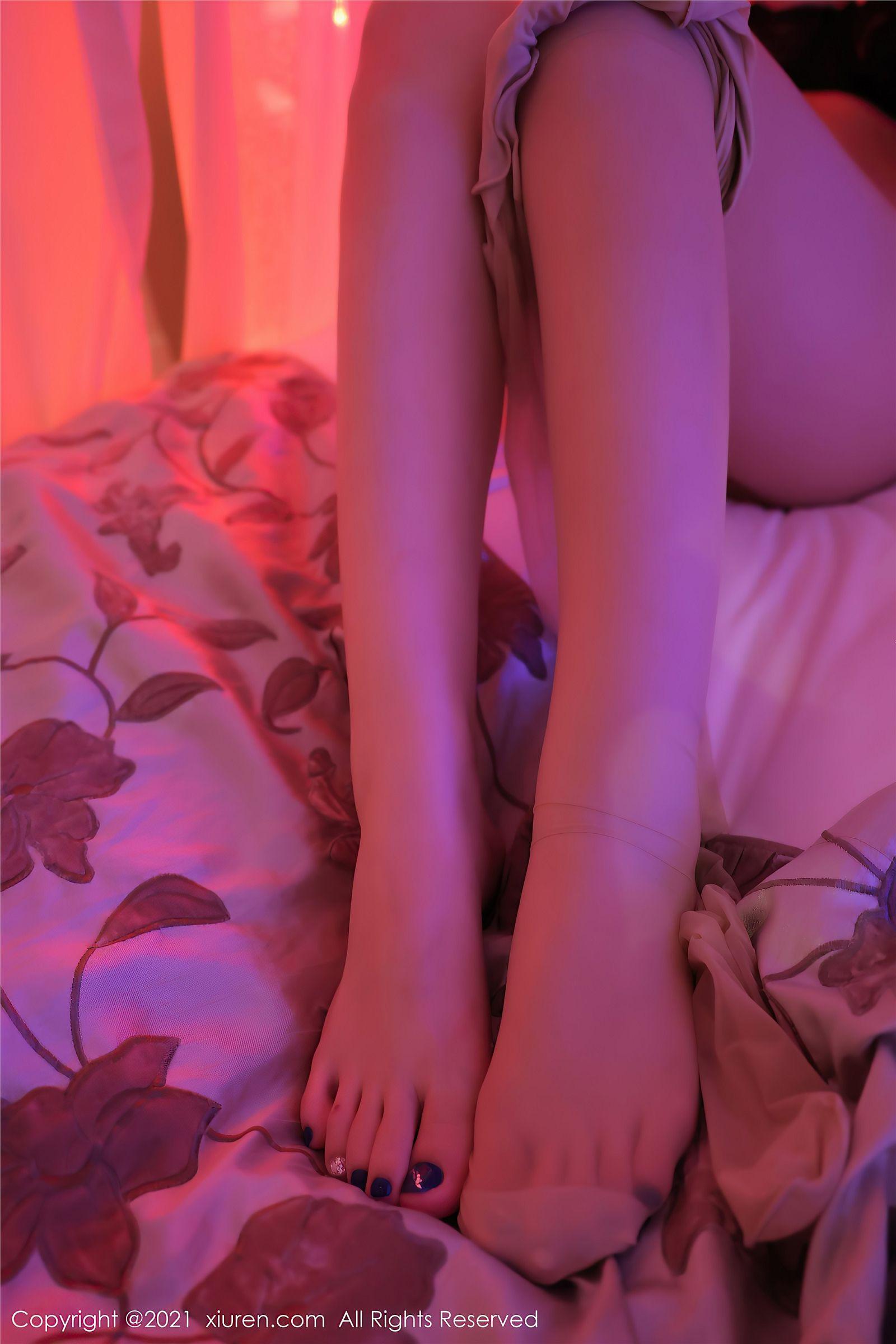 [XIUREN秀人网] 2021.07.19 NO.3681 美七Mia_p048