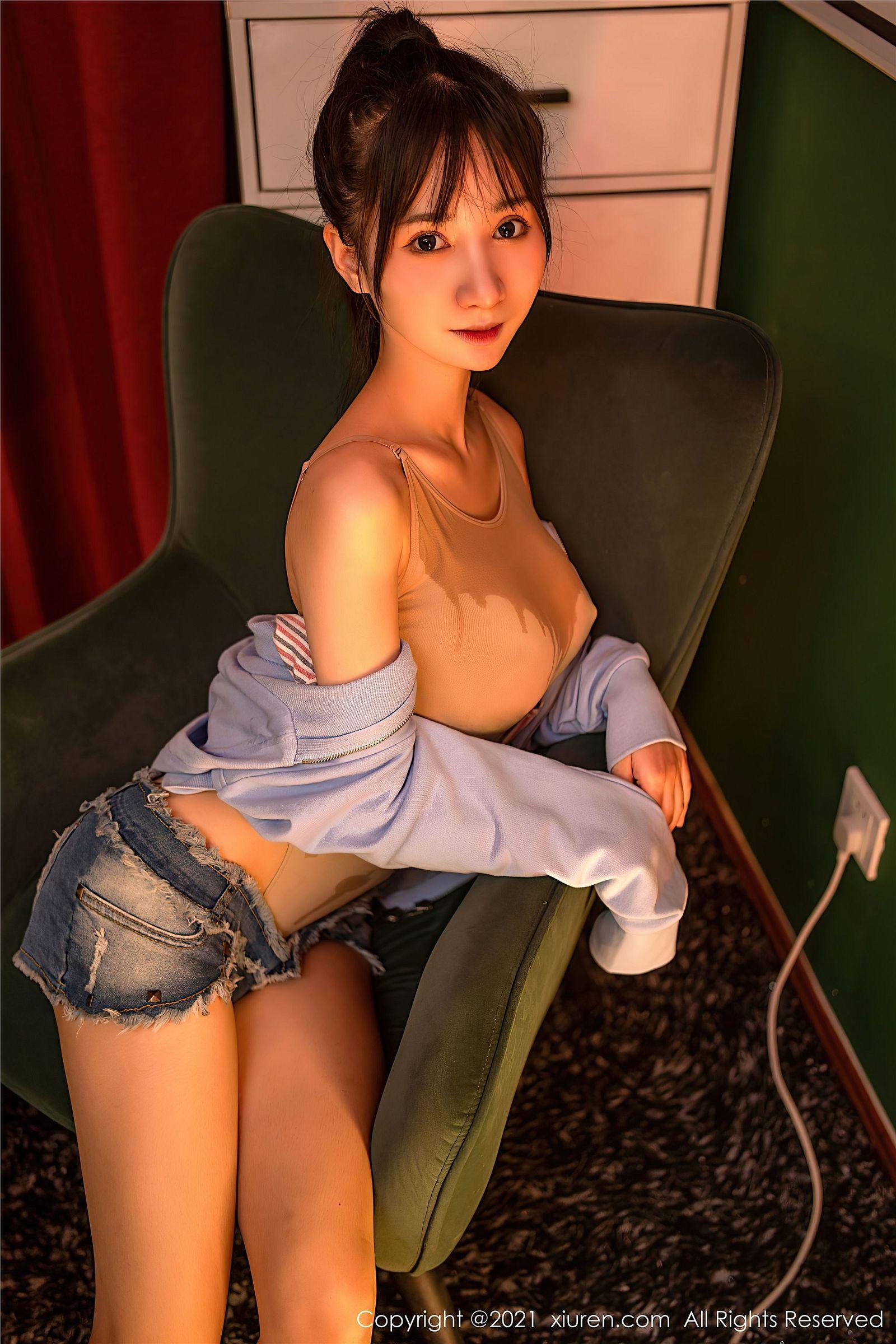 [XIUREN秀人网] 2021.06.22 NO.3567 小果冻儿_p028