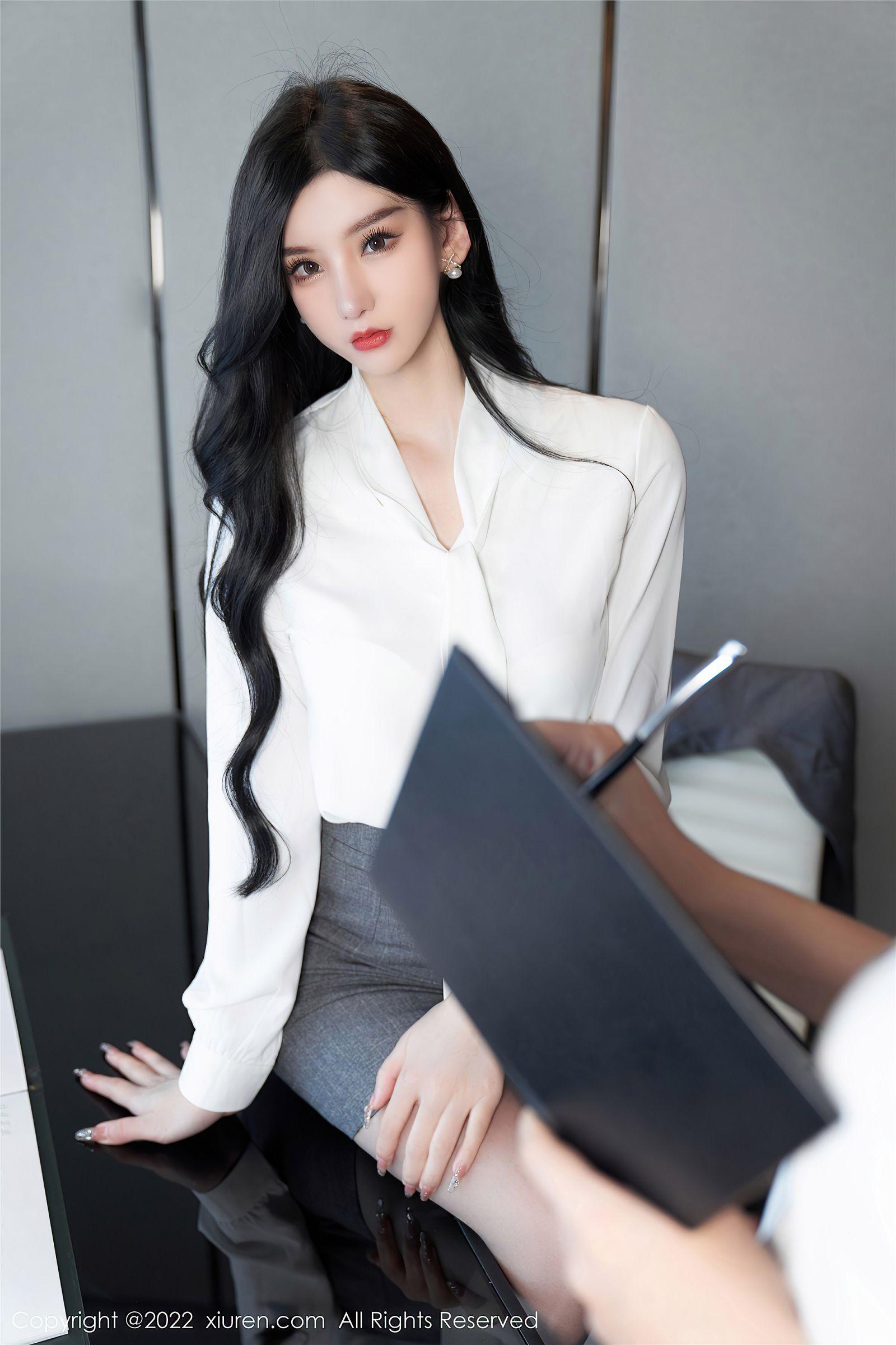 [XIUREN秀人网] 2022.06.22 NO.5177 周于希Sally_p006