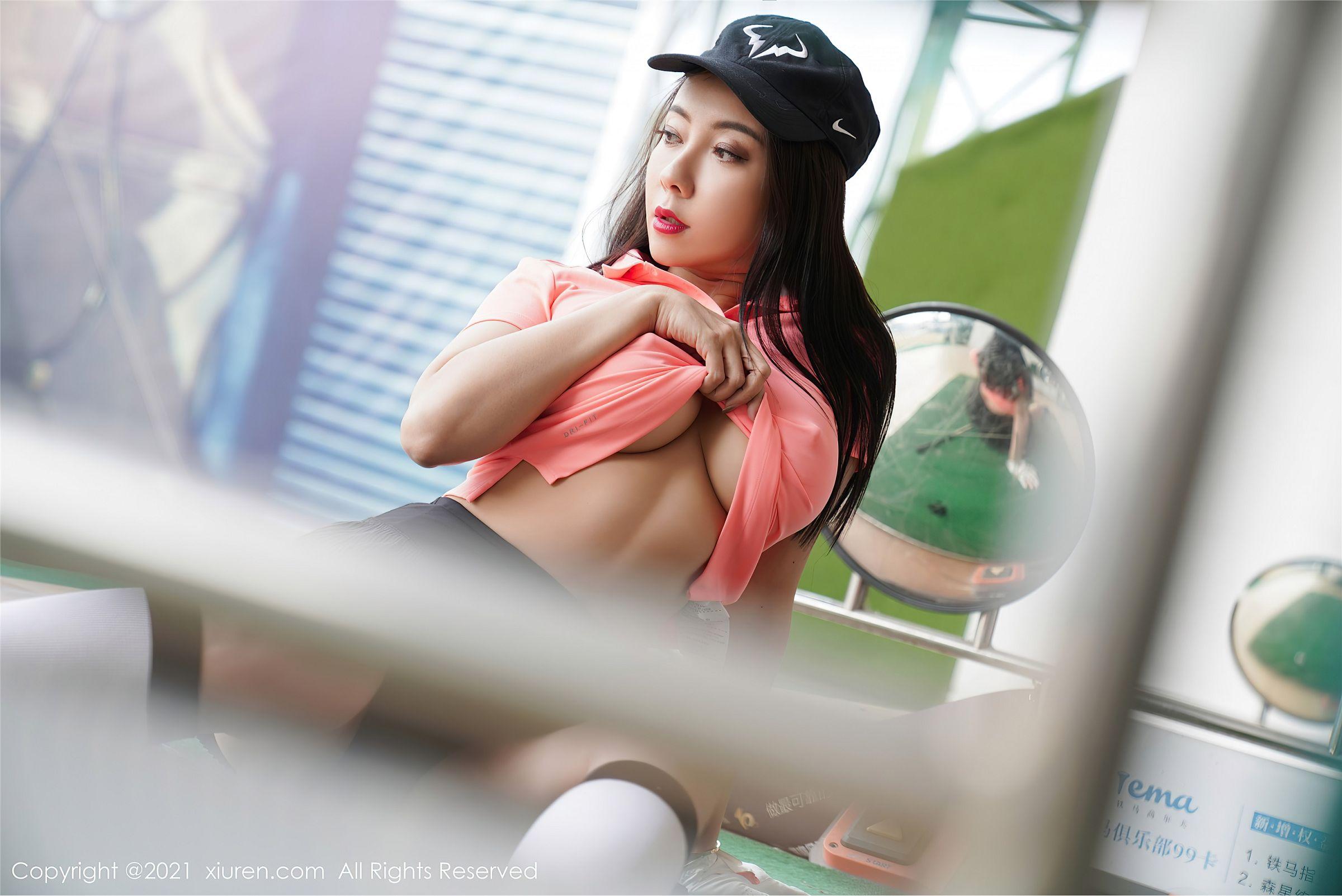 [XIUREN秀人网] 2021.01.04 NO.2966 果儿Victoria_p016