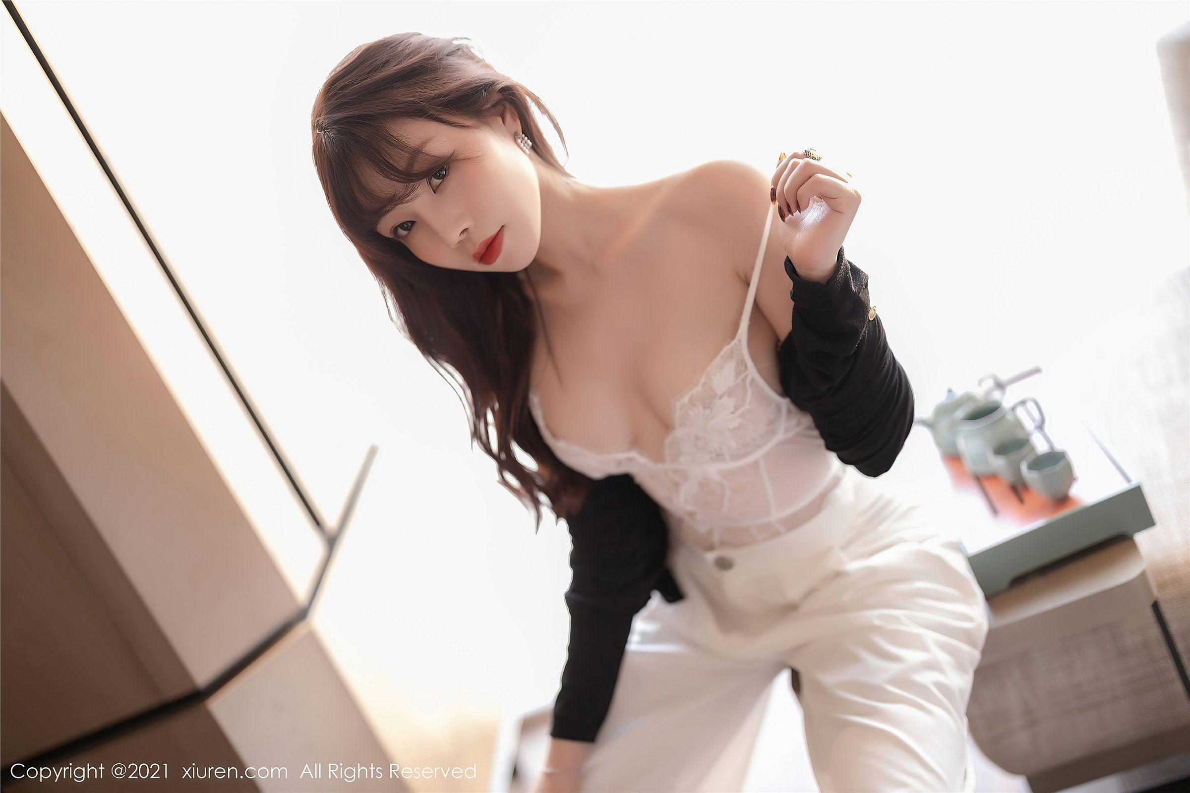 [XIUREN秀人网] 2021.04.29 NO.3367 芝芝Booty_p060