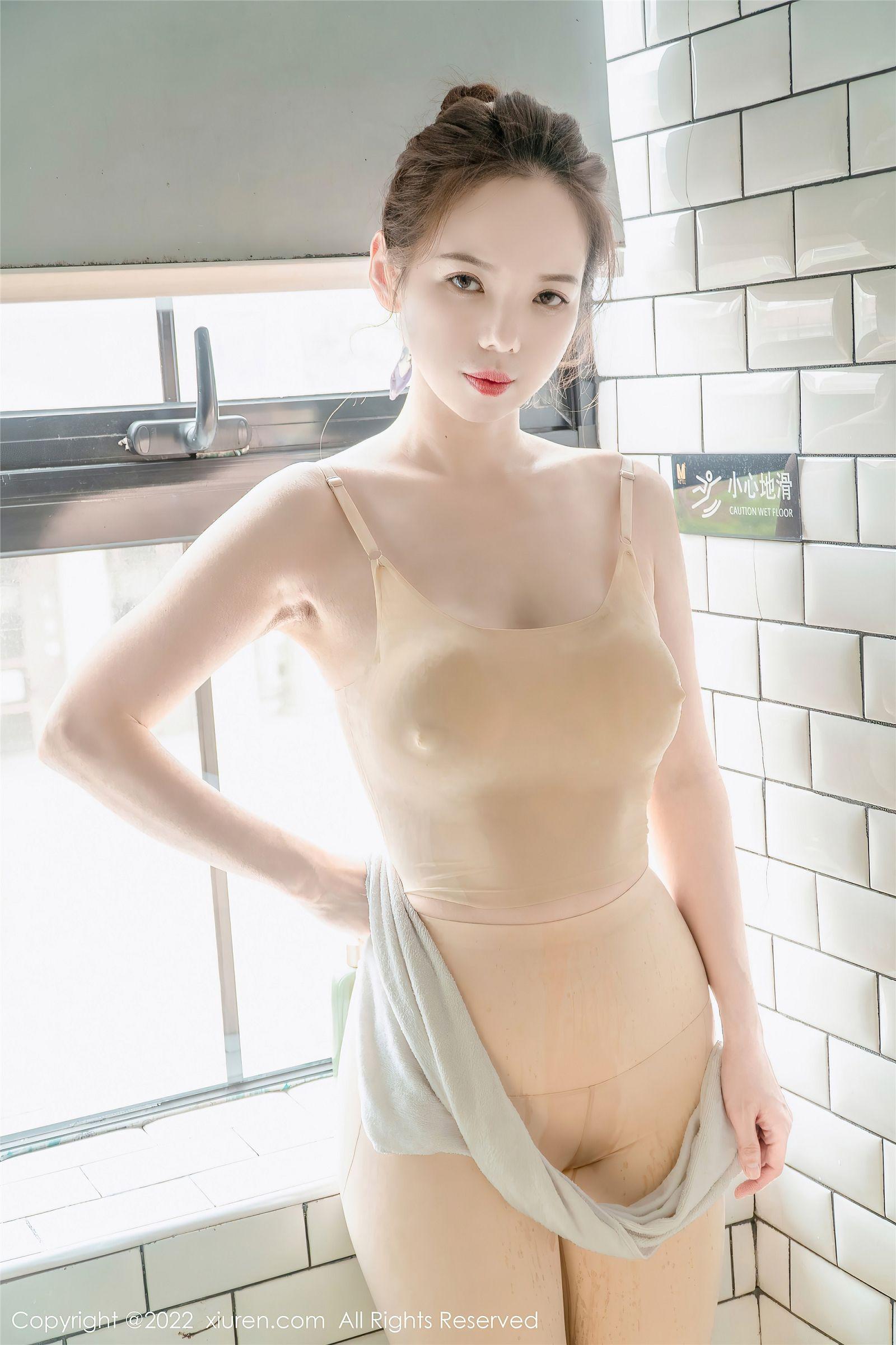 [XIUREN秀人网] 2022.07.04 NO.5221 大美媚京_p029
