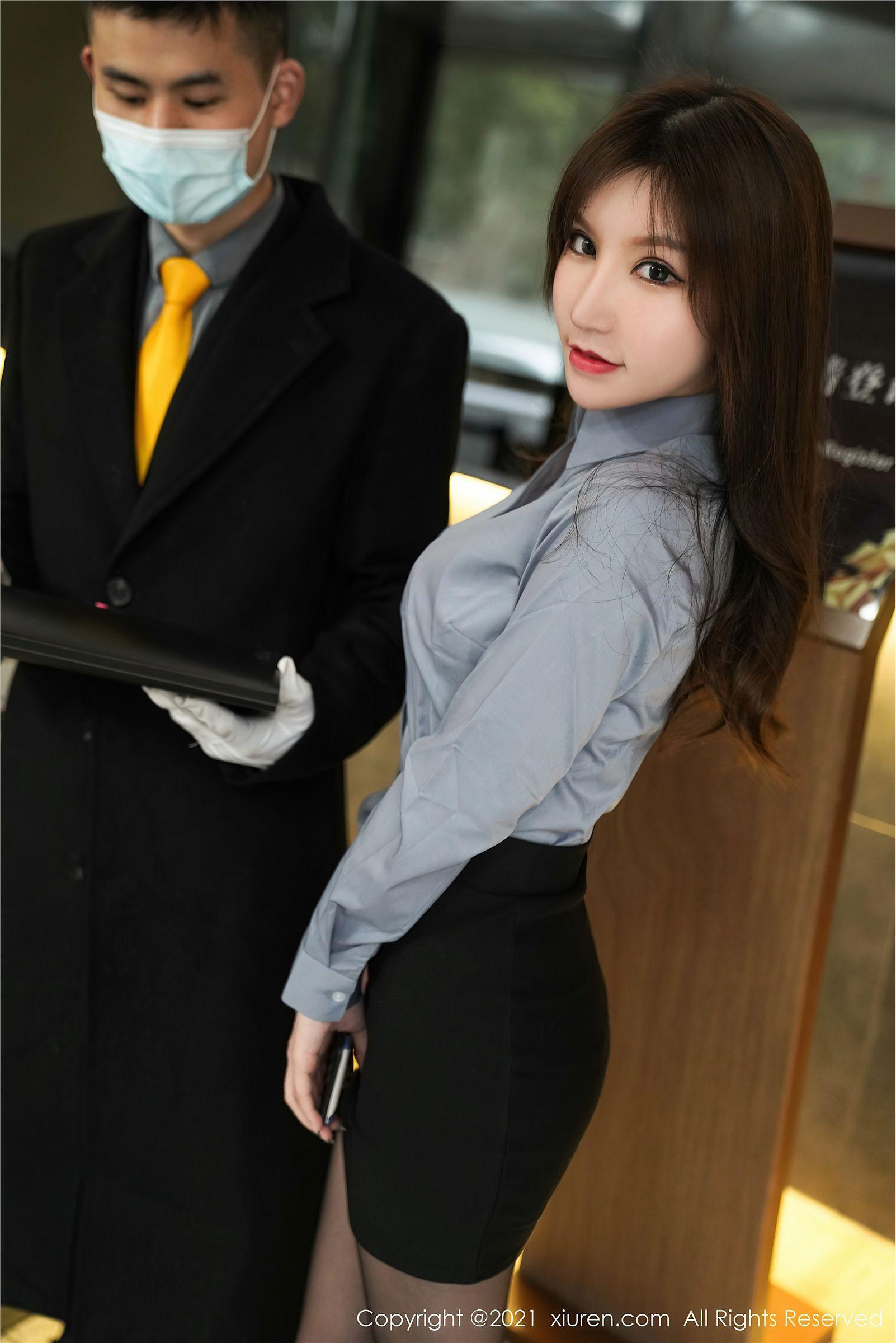 [XIUREN秀人网] 2021.03.10 NO.3187 周于希Sandy 制服 黑丝_p009