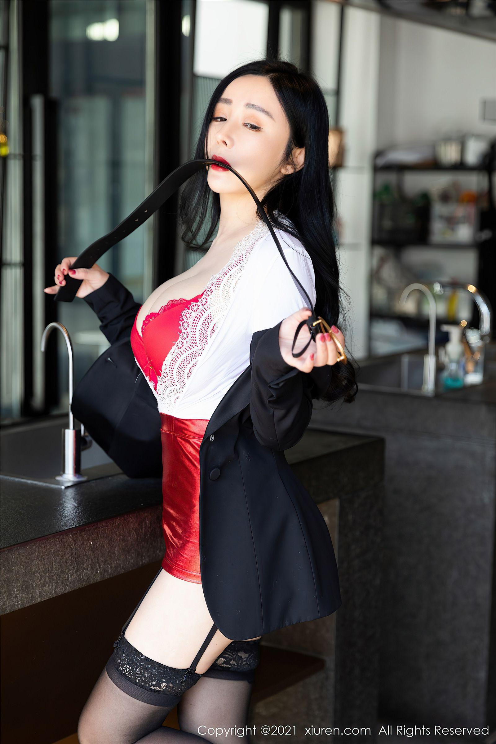 [XIUREN秀人网] 2021.03.01 NO.3148 允爾_p059