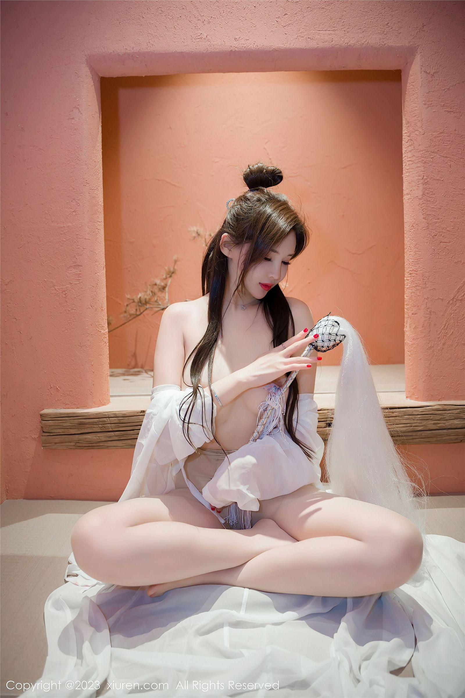 [XIUREN秀人网] 2023.10.07 NO.7466 Carol周妍希_p032