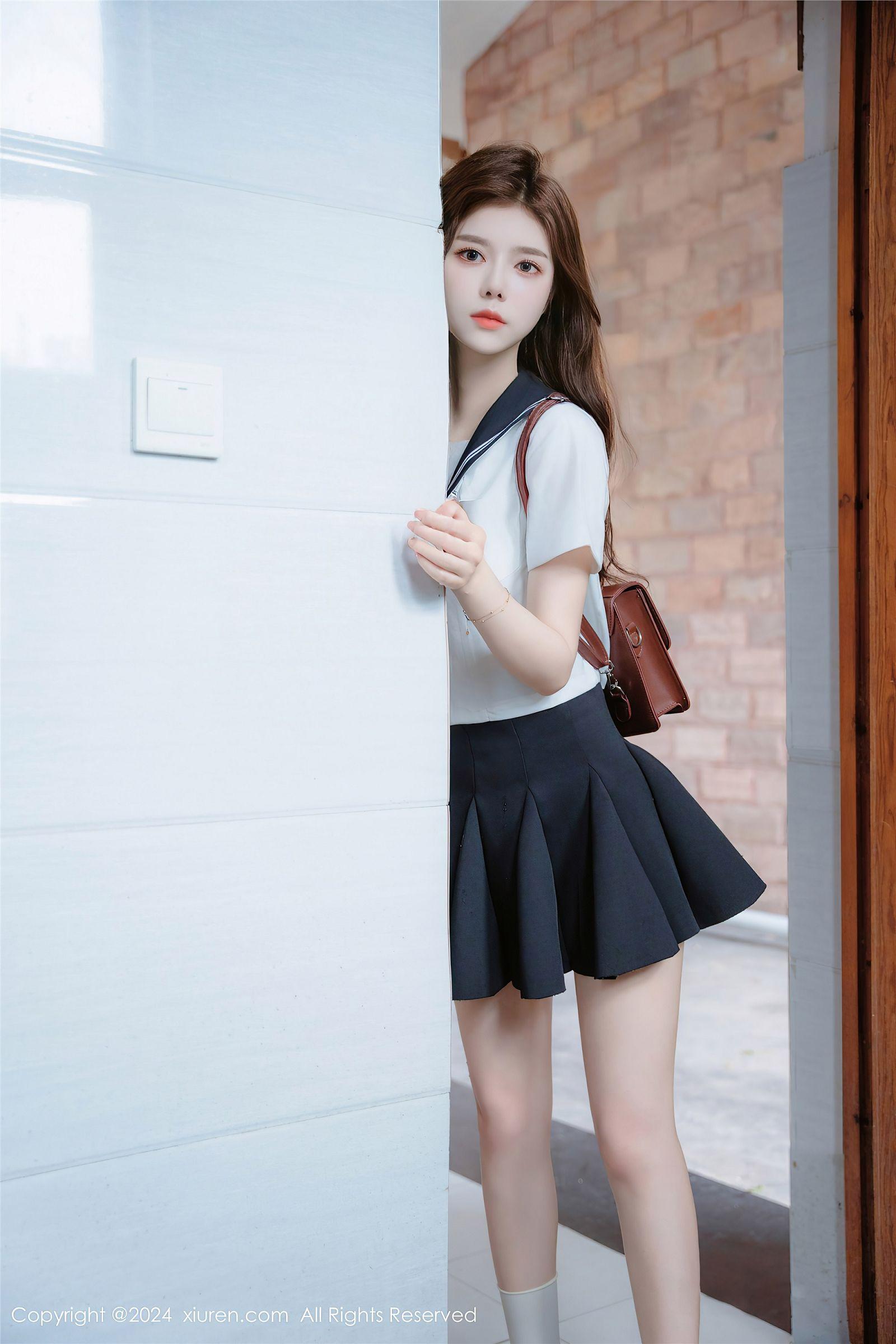 [XIUREN秀人网] 2024.08.01 NO.8948 拍黄瓜girl_p009