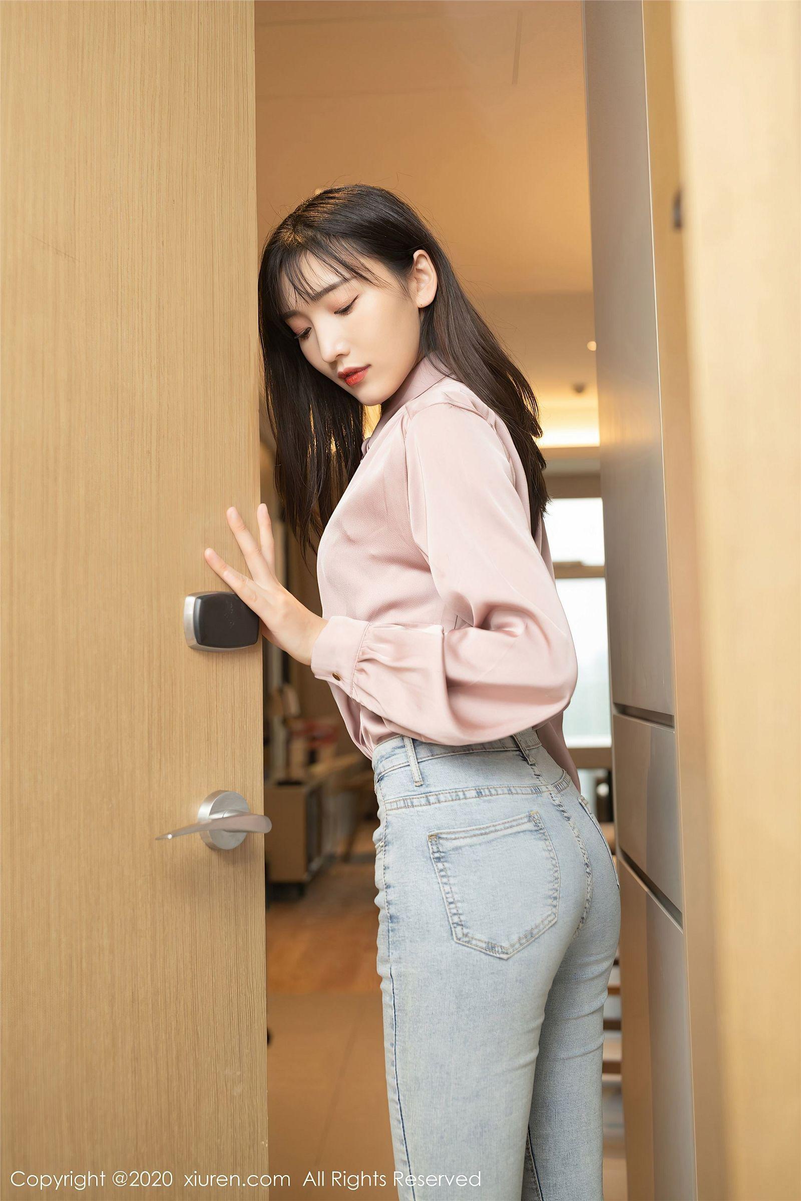 [XIUREN秀人网] 2020.12.29 NO.2955 陆萱萱_p058