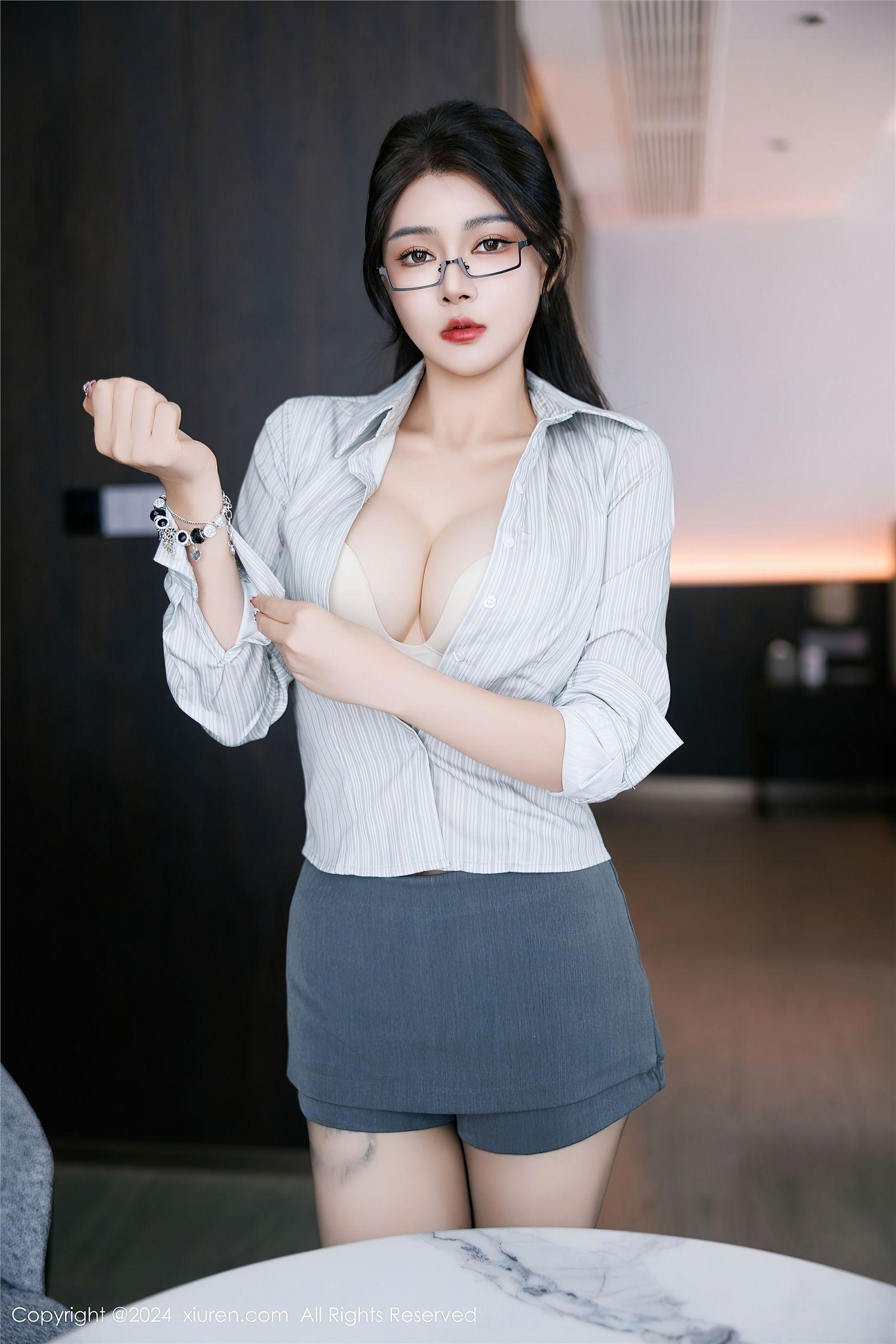 [XIUREN秀人网] 2024.12.17 NO.9611 凯竹Quinn_p026