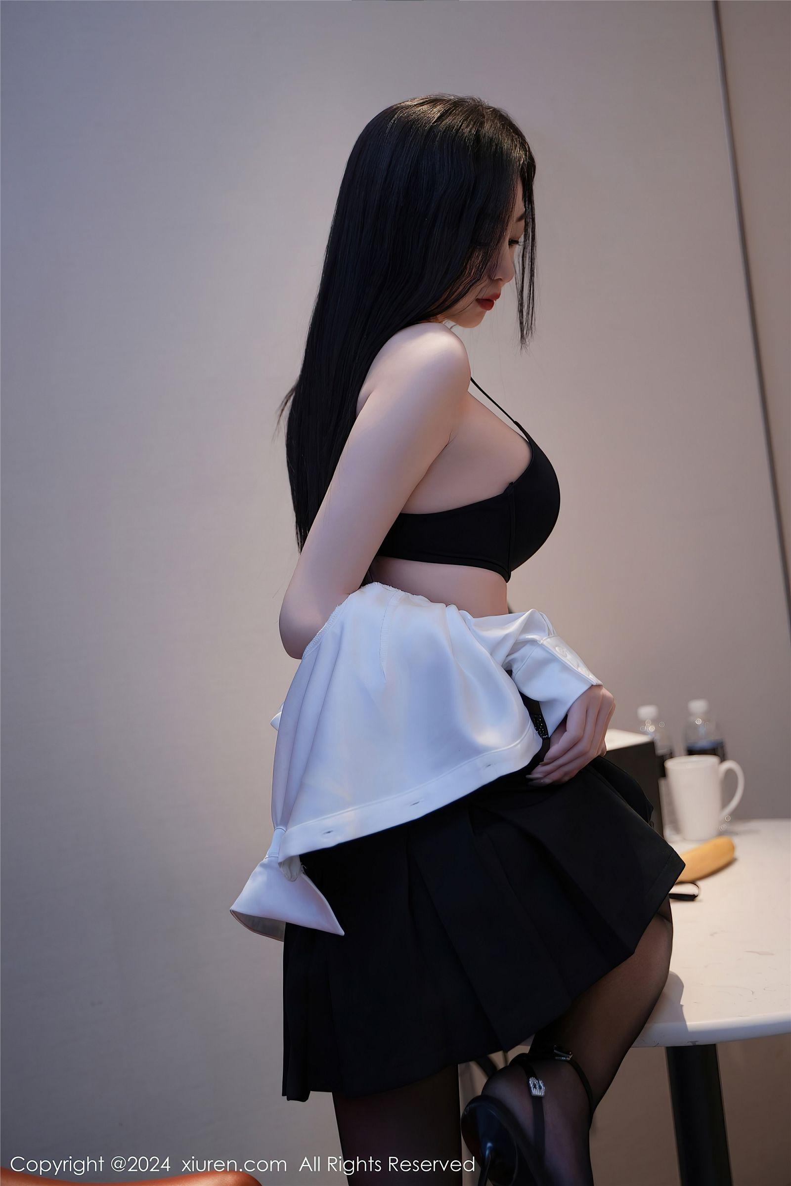 [XIUREN秀人网] 2024.01.02 NO.7894 安琪Yee_p037