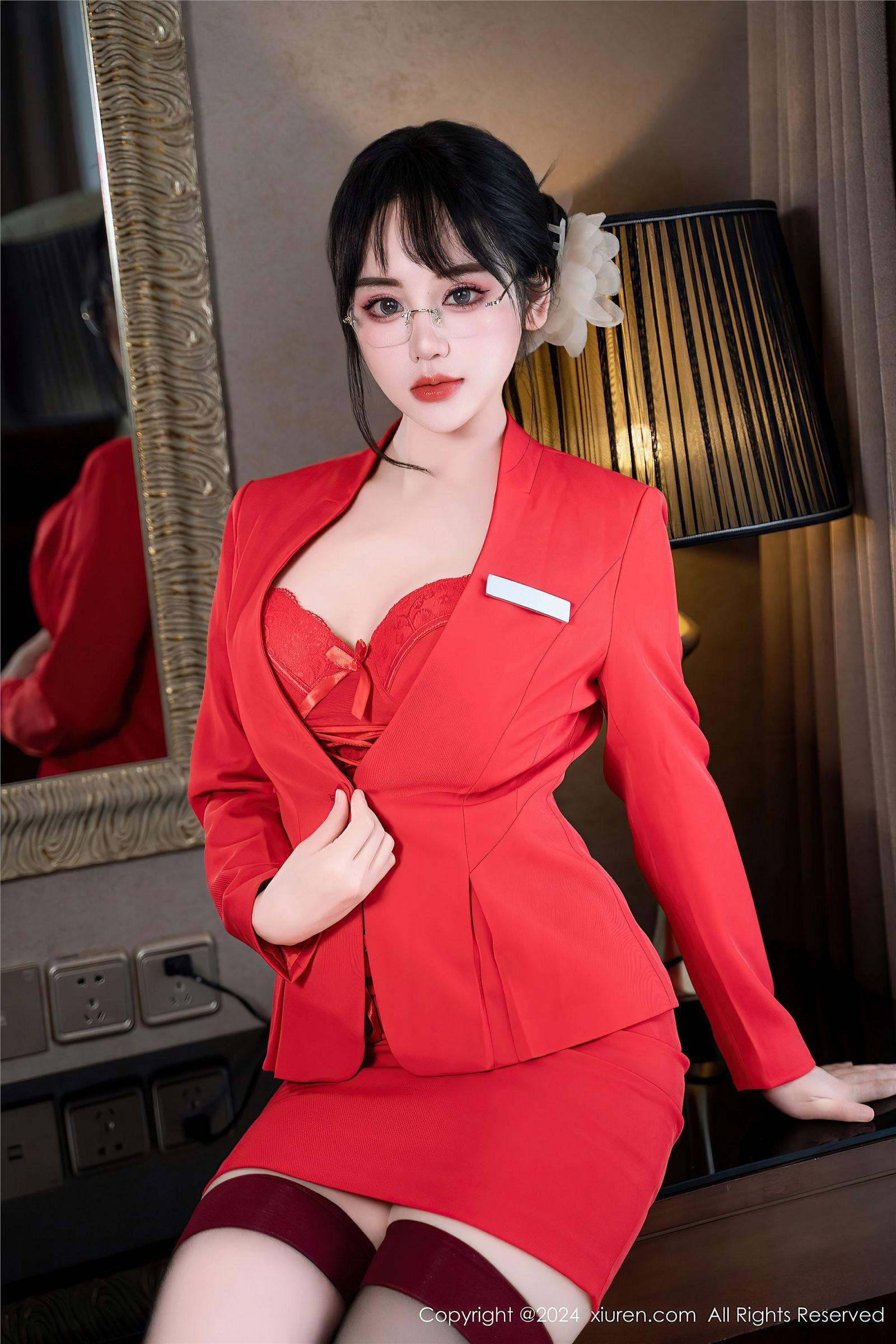 [XIUREN秀人网] 2024.04.09 NO.8360 汐汐爱吃草莓_p034