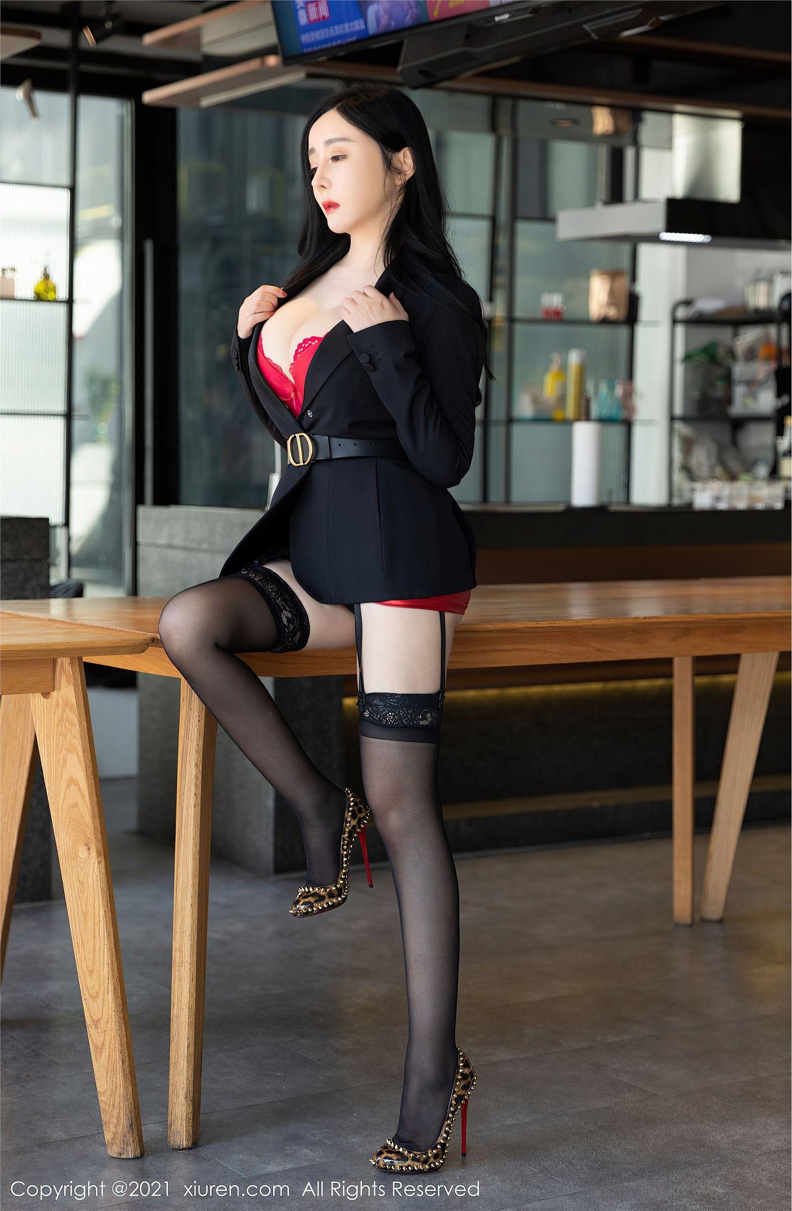[XIUREN秀人网] 2021.03.01 NO.3148 允爾_p054