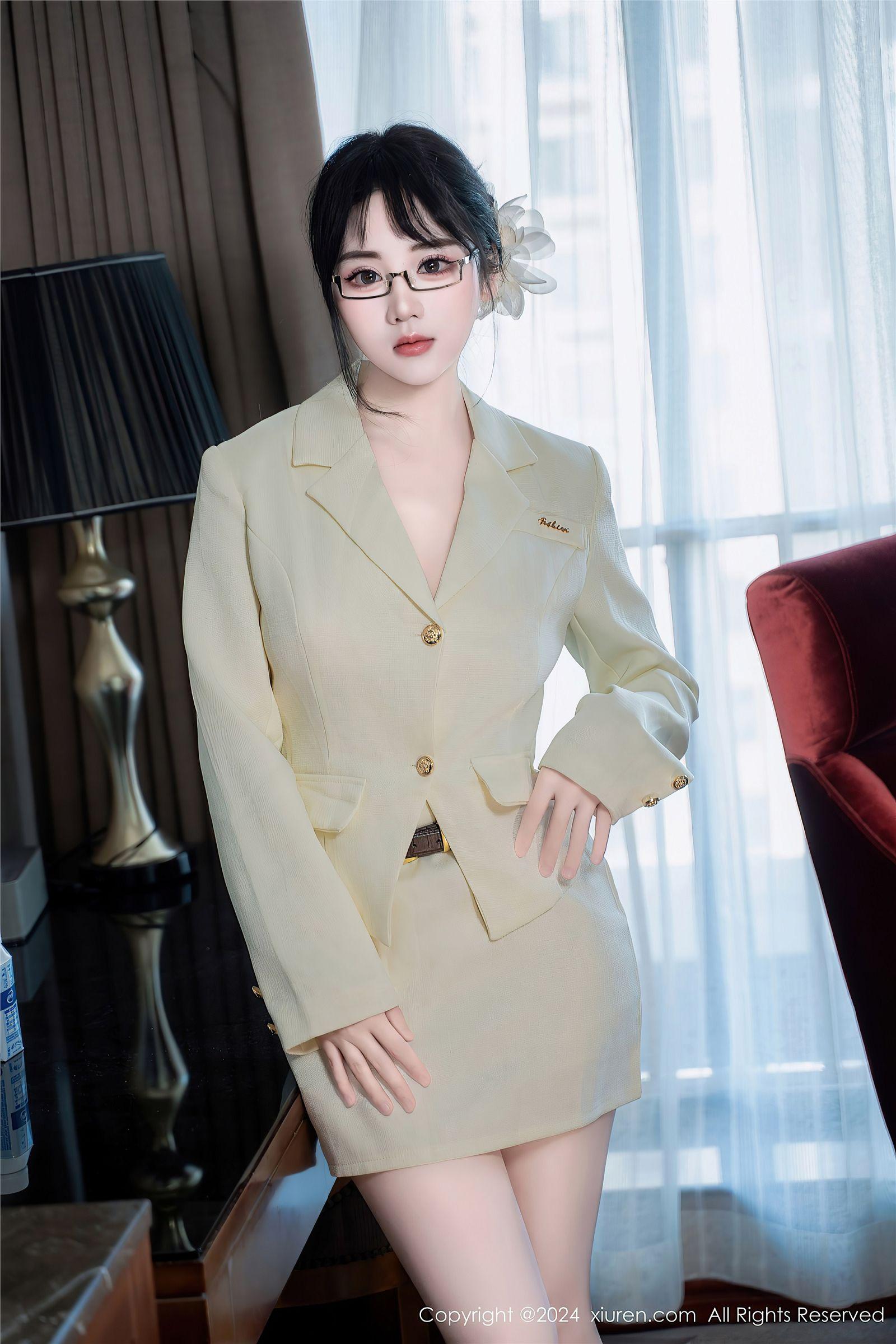 [XIUREN秀人网] 2024.06.18 NO.8717 汐汐爱吃草莓_p034