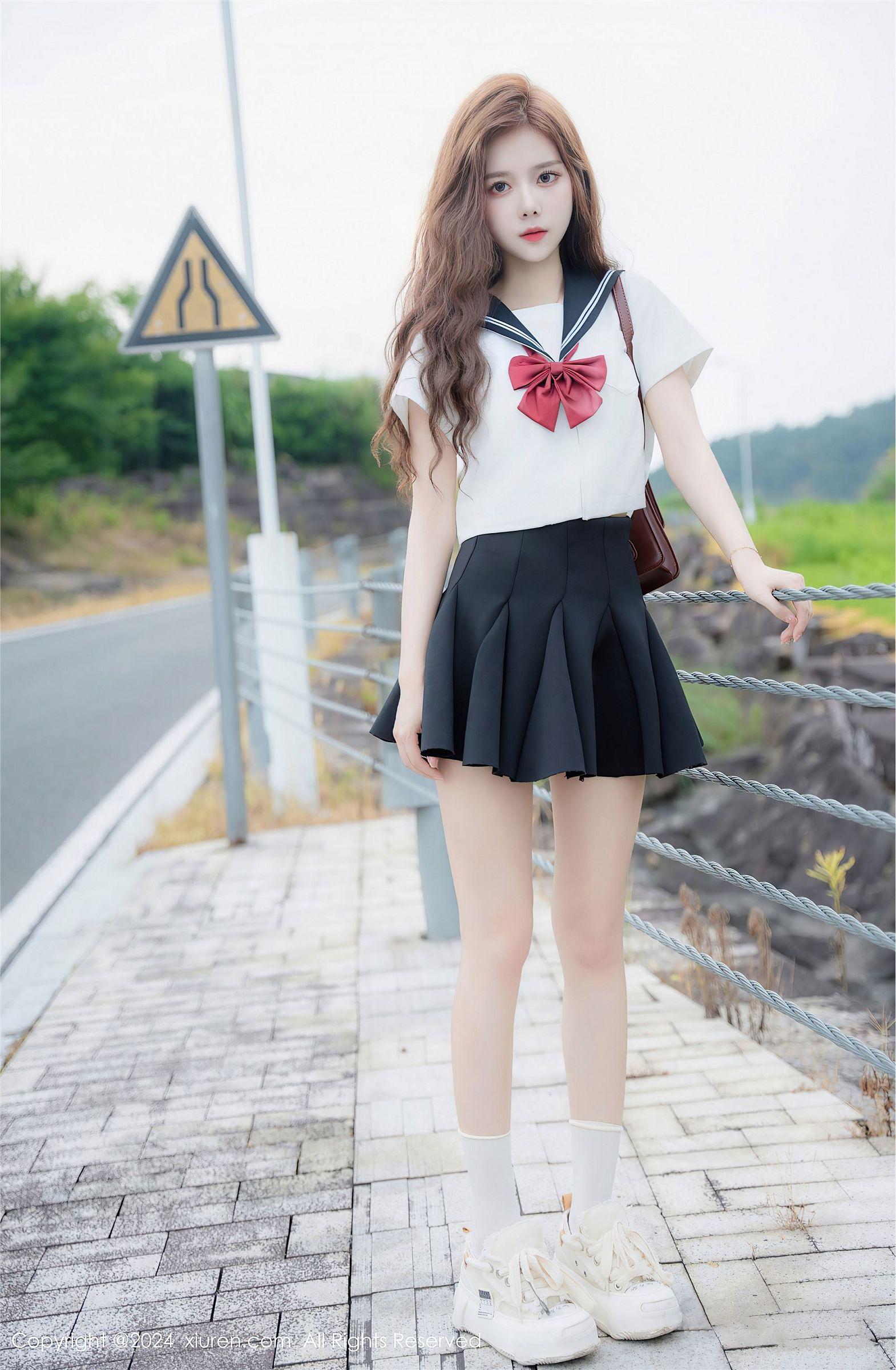 [XIUREN秀人网] 2024.08.01 NO.8948 拍黄瓜girl_p032