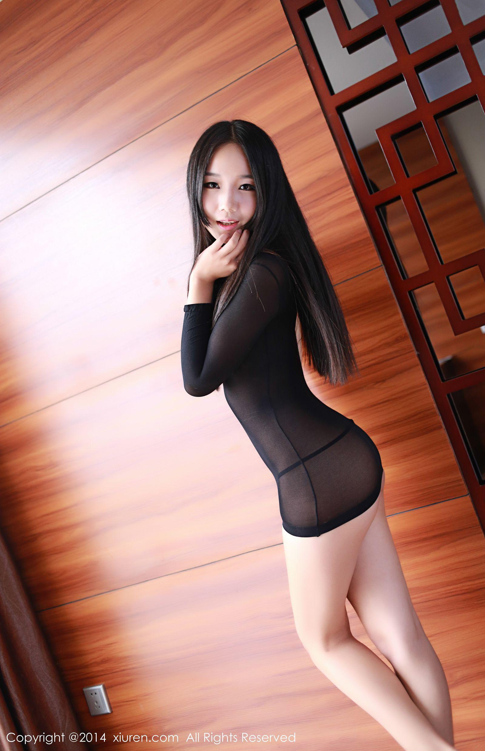 [秀人XIUREN] 2014.10.09 NO.221 爱吃鱼的悠悠_p011