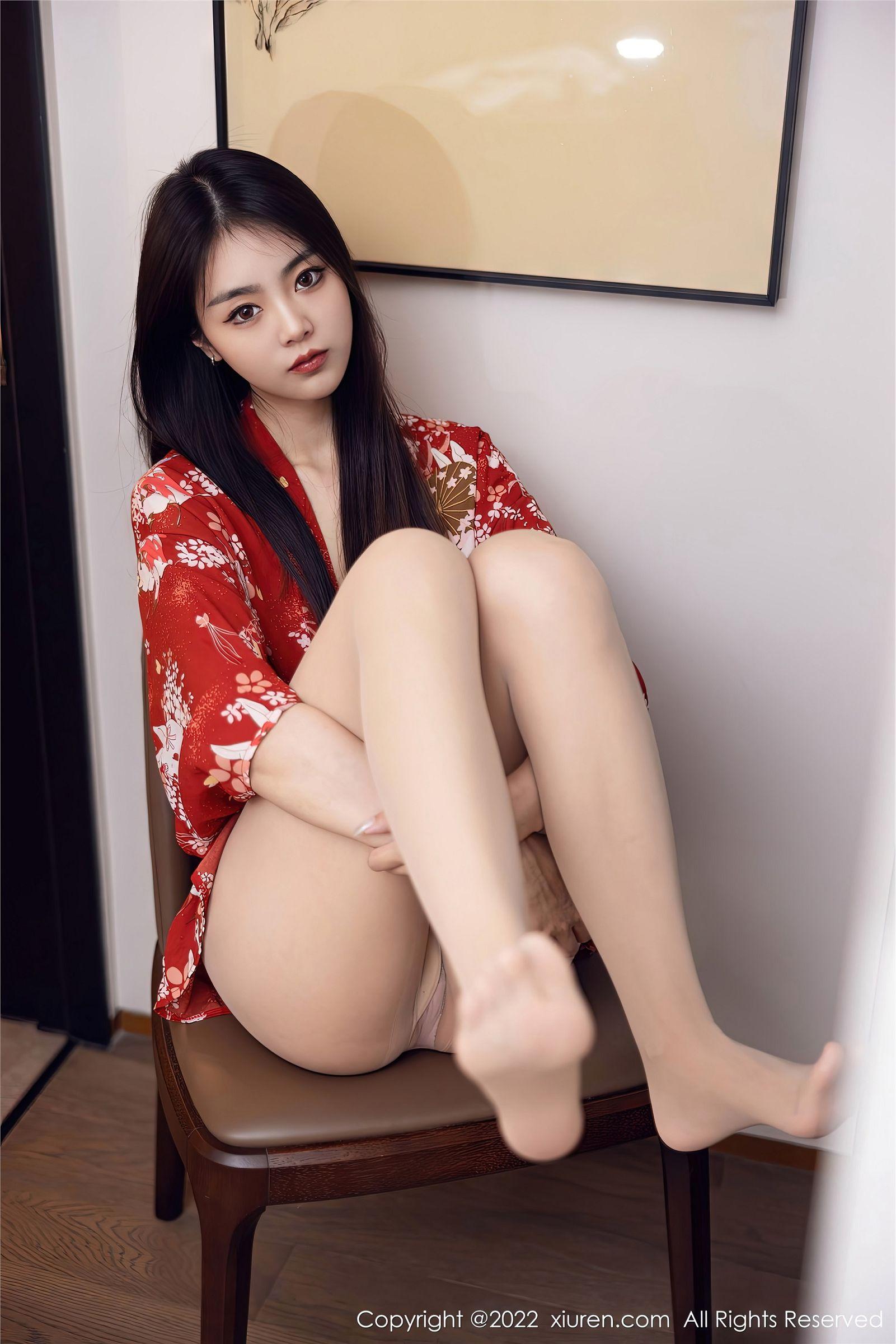 [XIUREN秀人网] 2022.10.20 NO.5736 可樂Vicky_p007