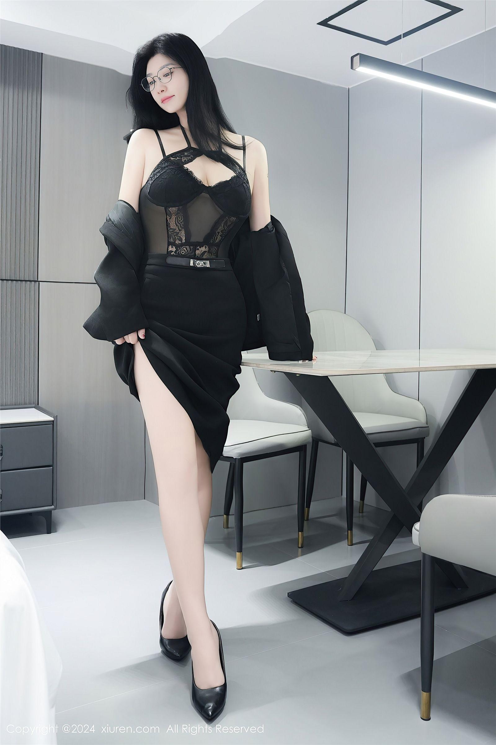 [XIUREN秀人网] 2024.12.23 NO.9639 雅茹老师_p007