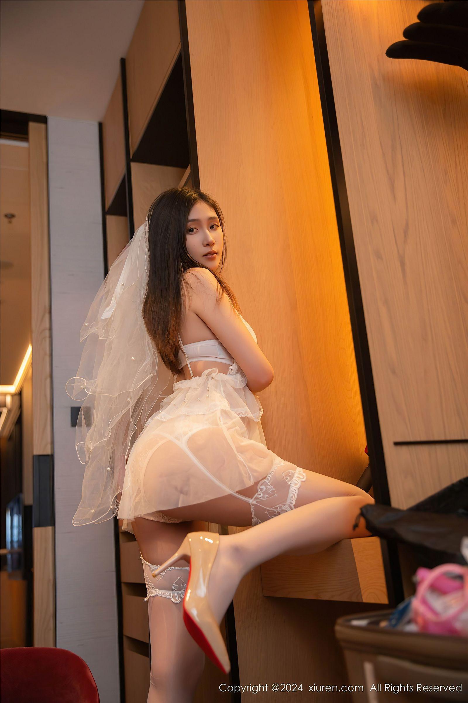 [XIUREN秀人网] 2024.10.12 NO.9272 刘婷婷_p005