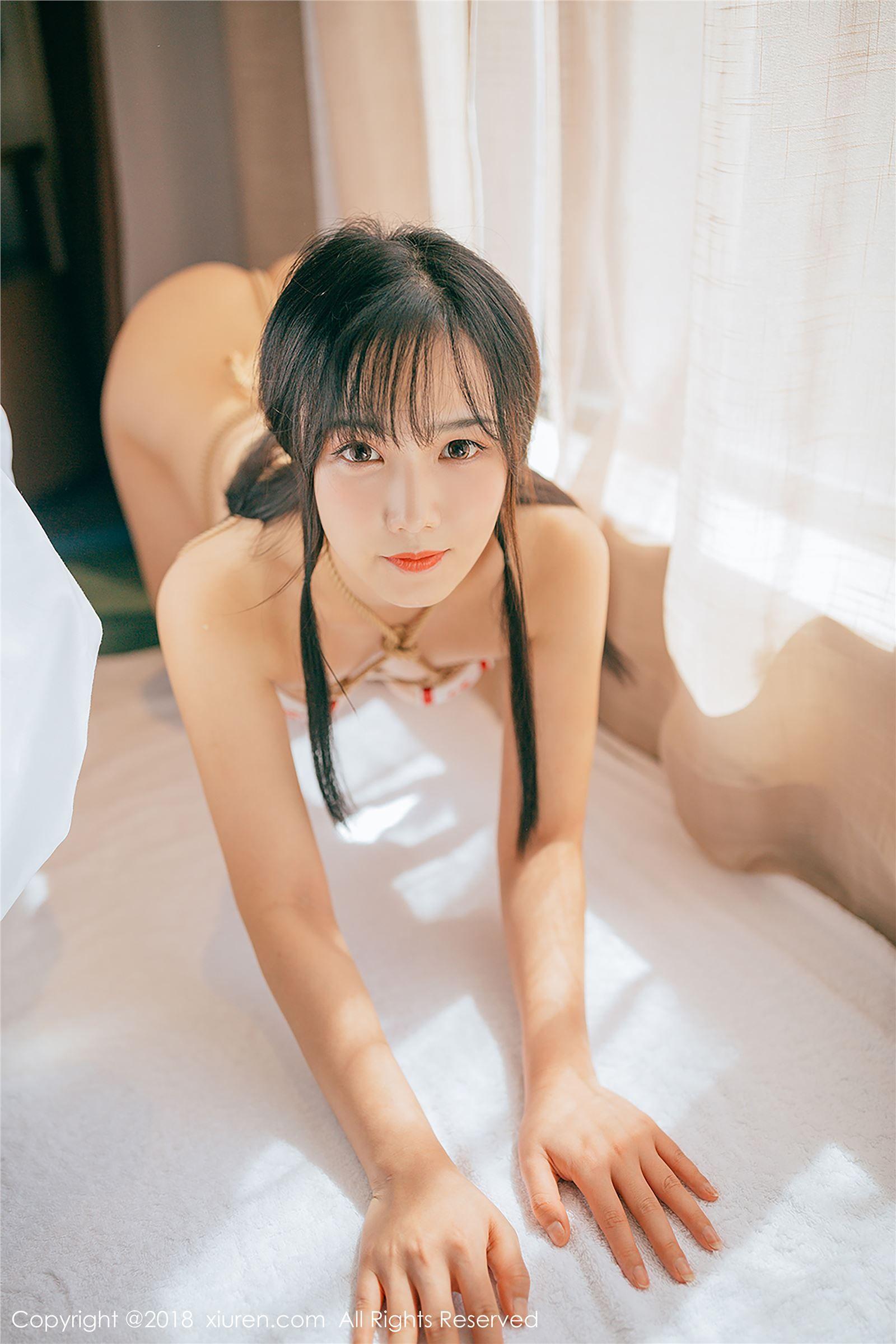 [秀人XIUREN] 2018.10.18 NO.1199 徐微微mia_p064